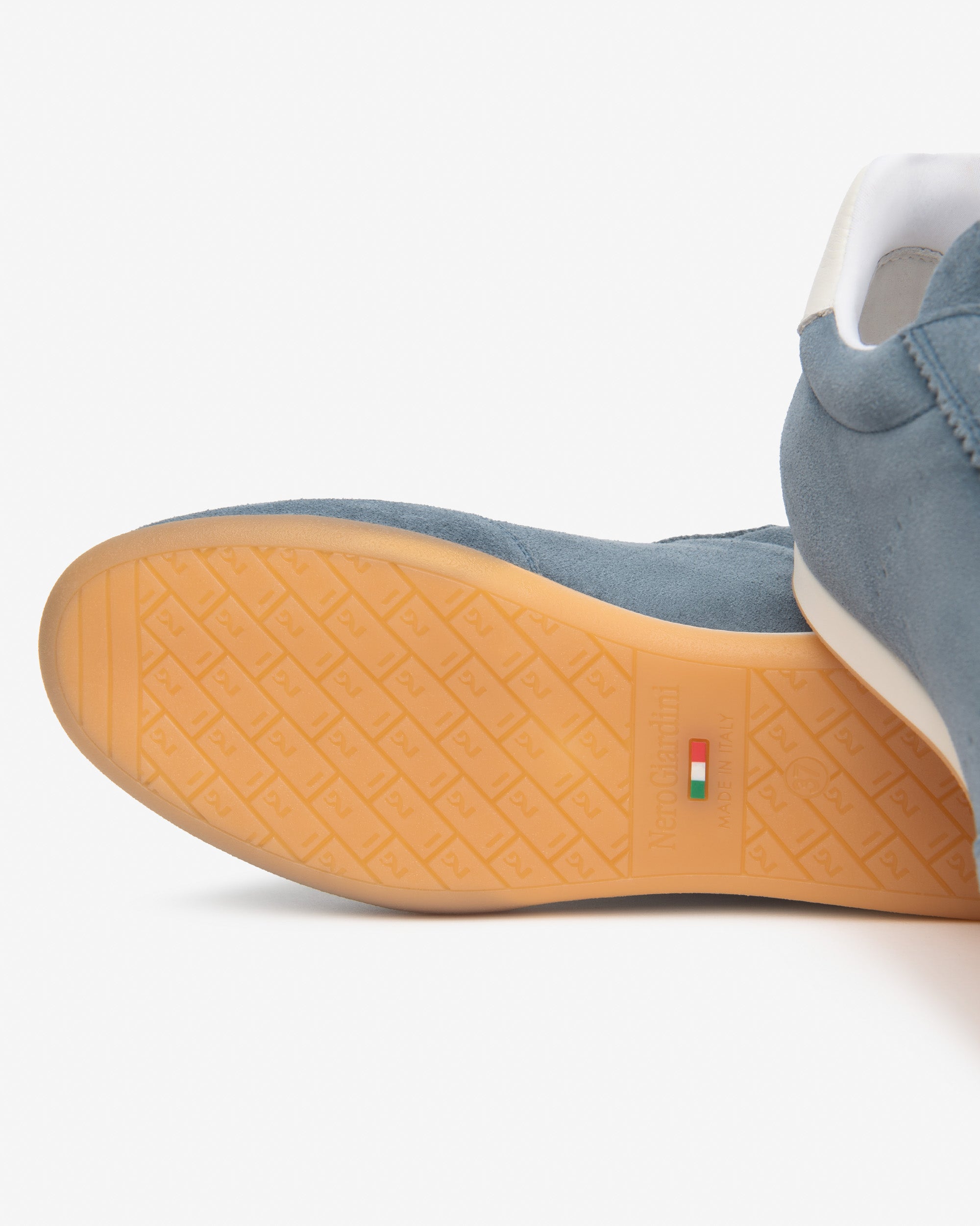 Sneakers Dames in Suède en Leder