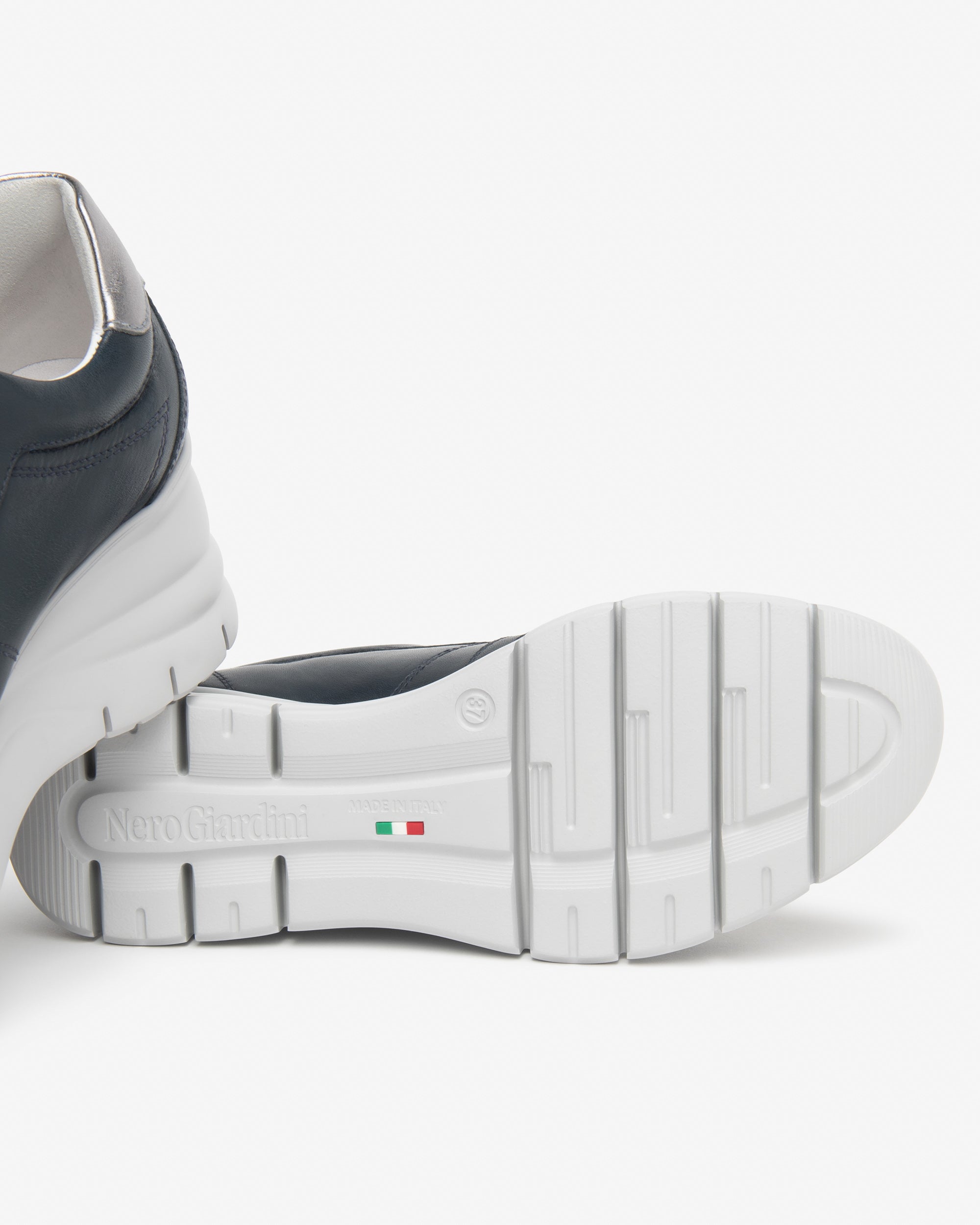 Sneakers Dames in Leder en Technisch Materiaal