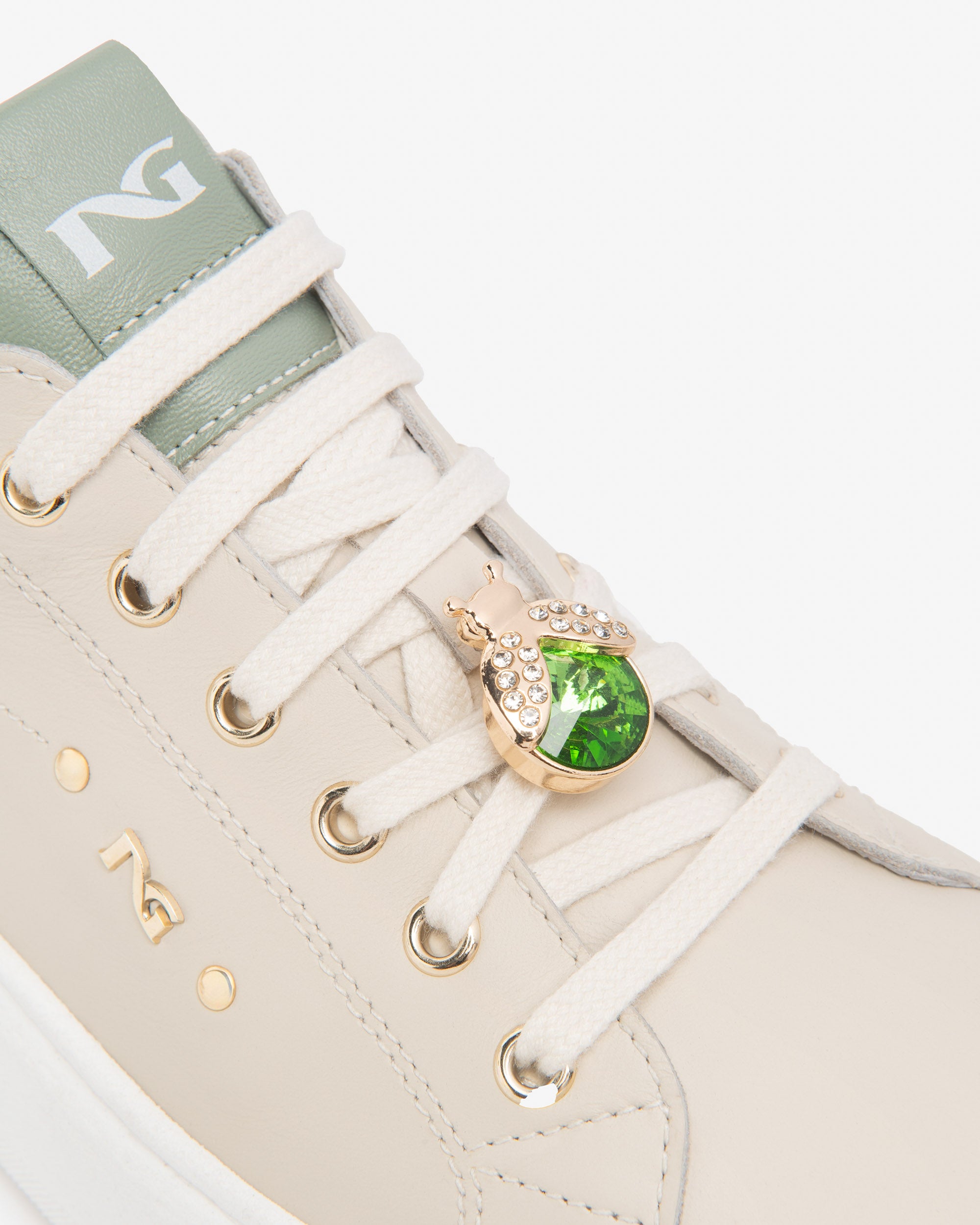 Damensneakers aus Glattleder und Veloursleder