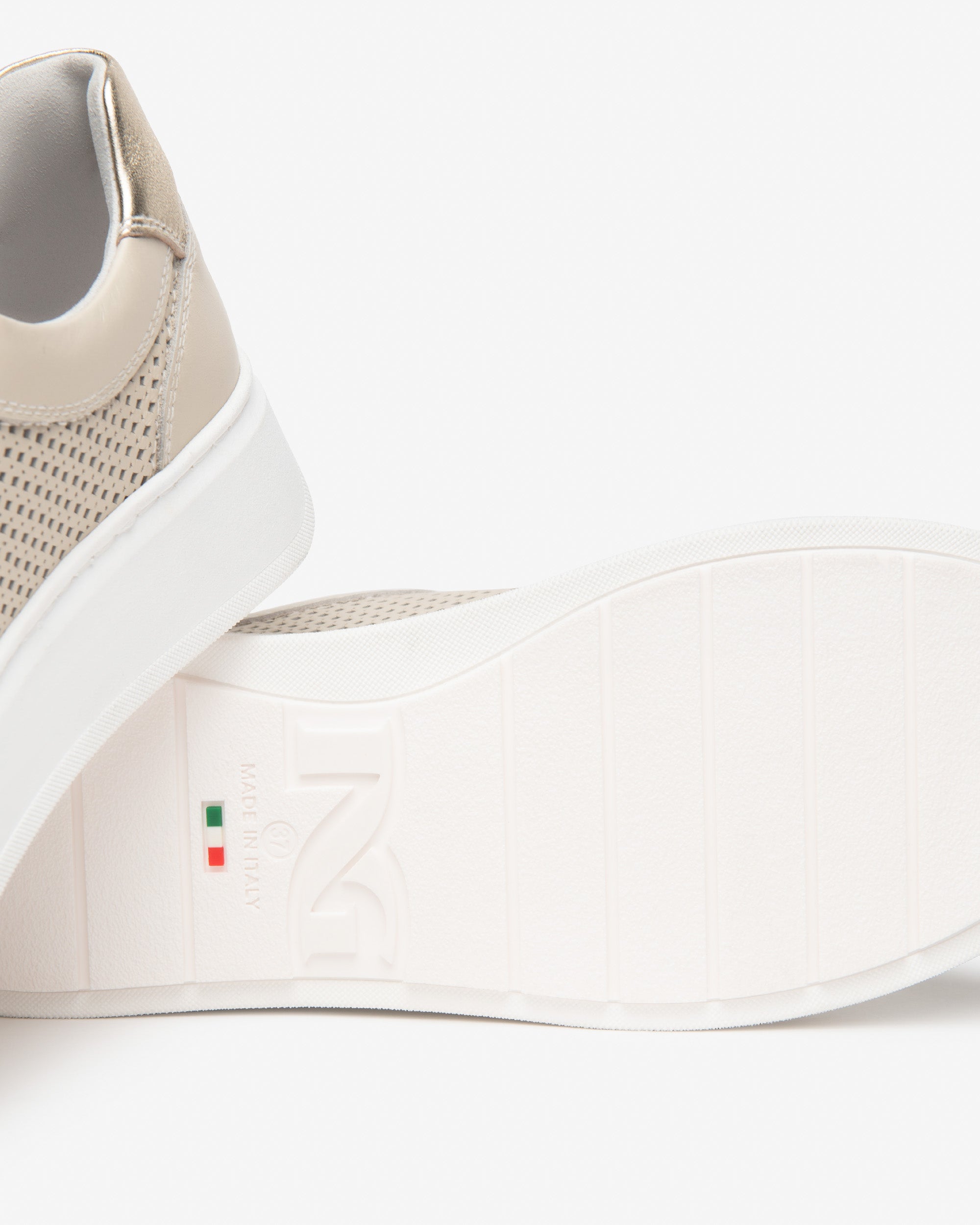 Sneakers Dames in Leder en Technisch Materiaal