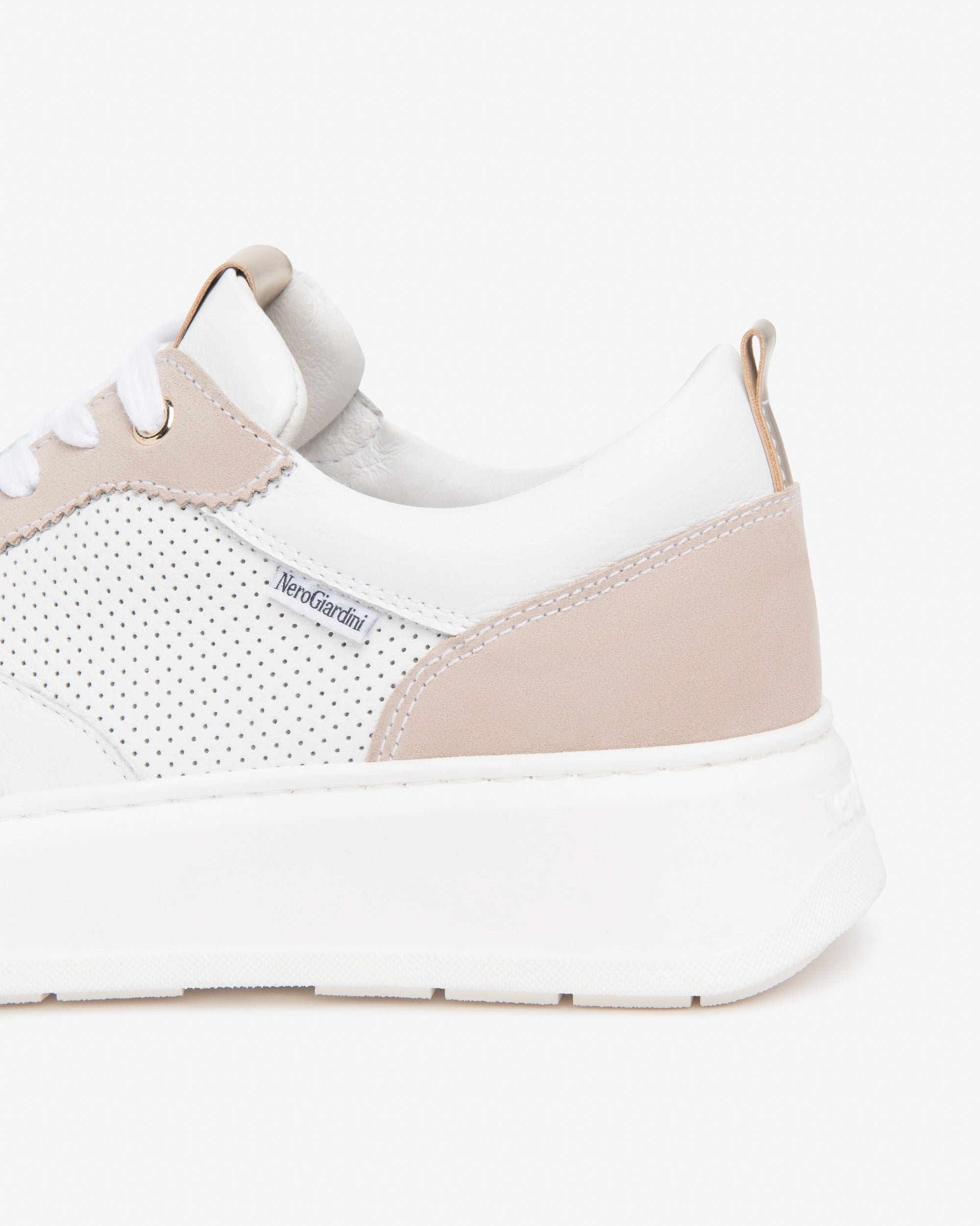 Sneakers Dames in Leder, Suède en Technisch Materiaal