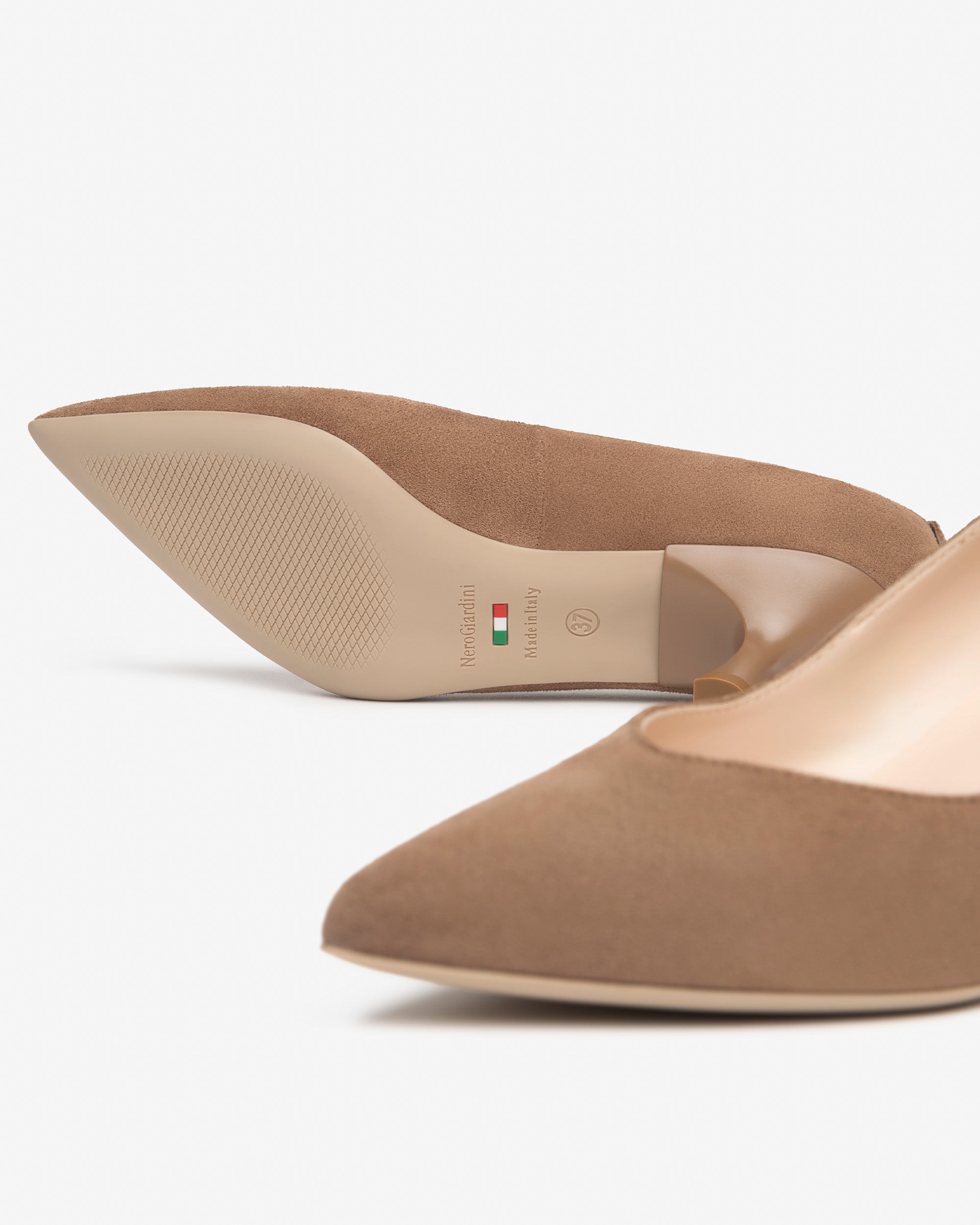 Women's Suede Court Shoes