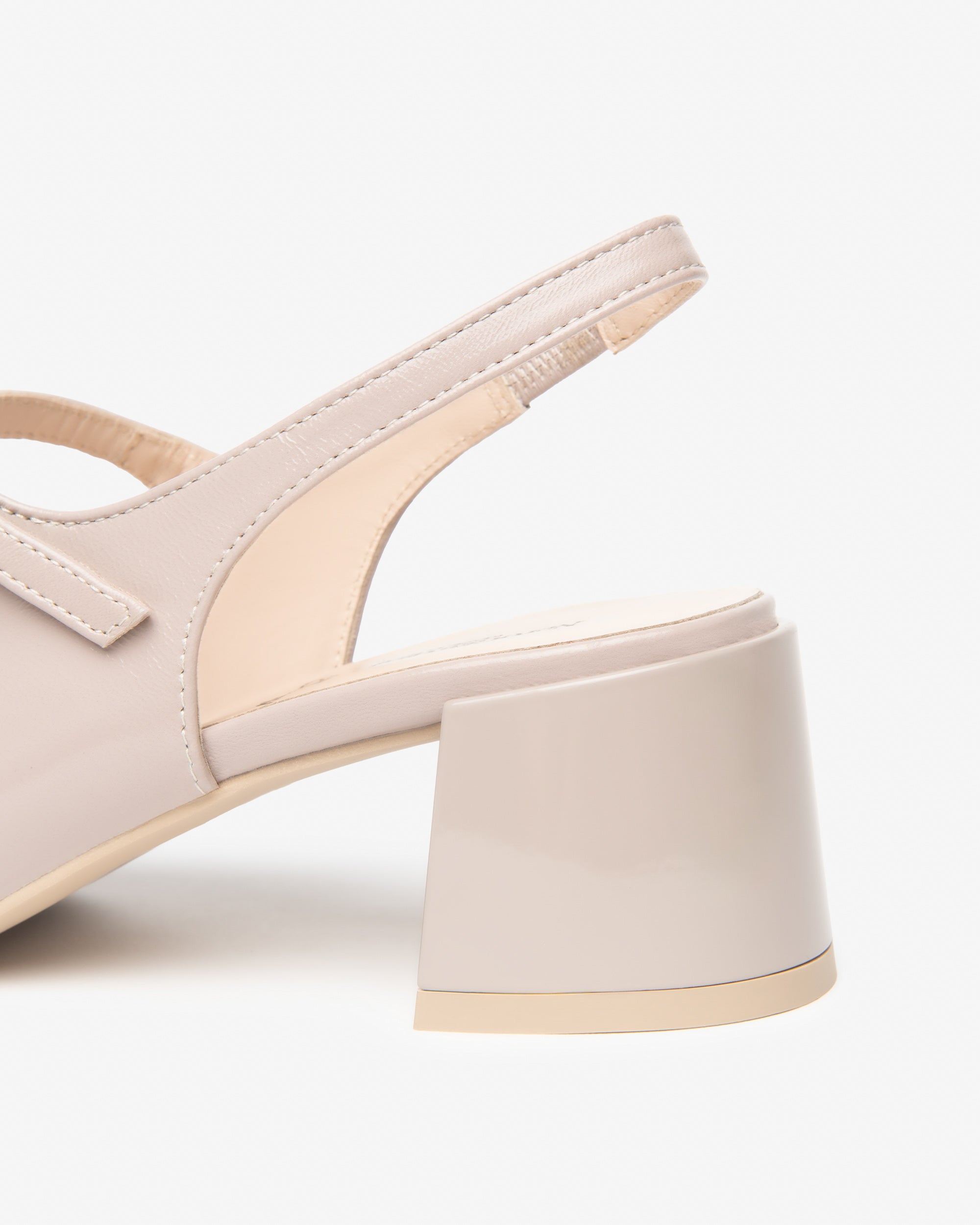 Women´s Leather Sling-Backs