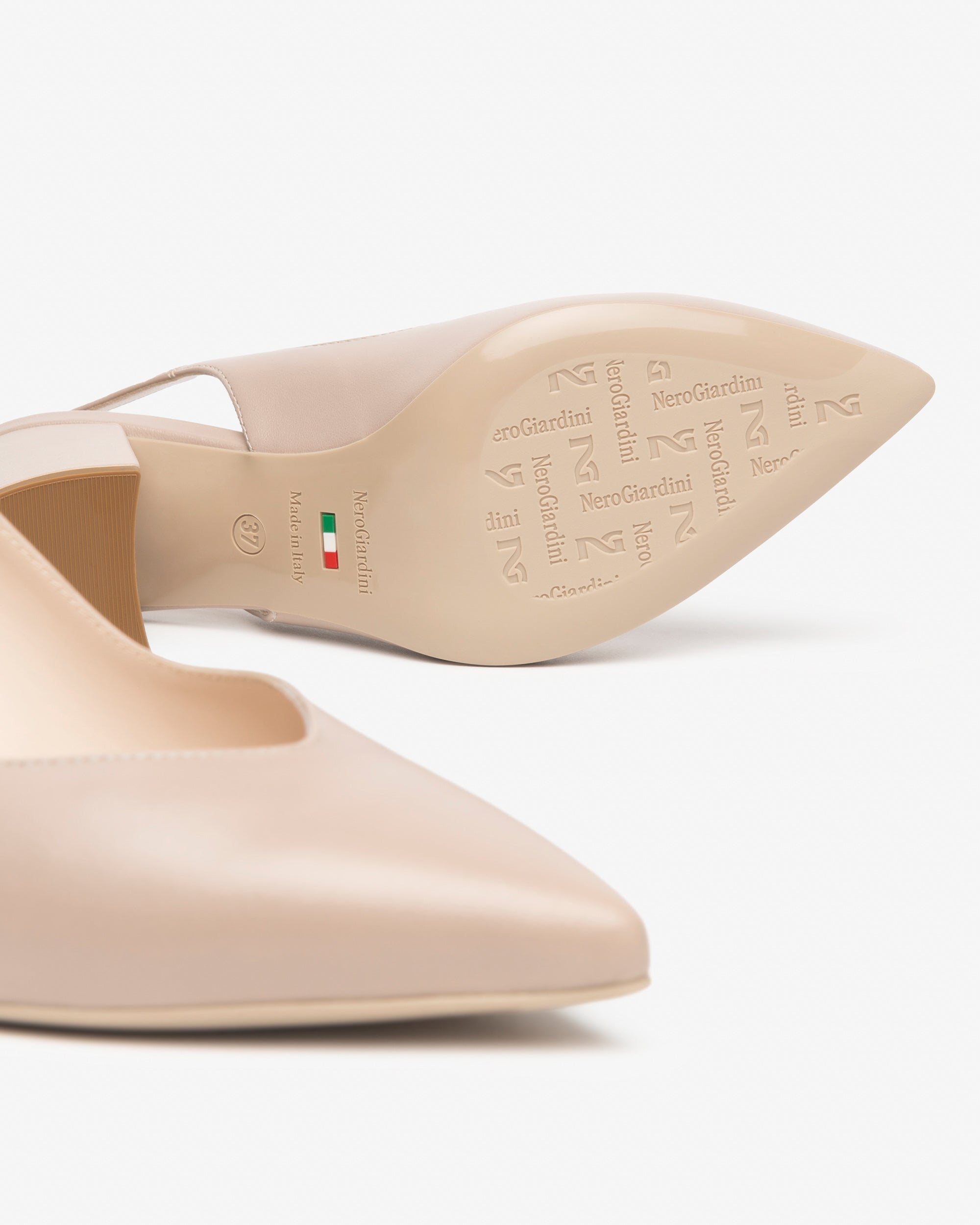 Women´s Leather Sling-Backs