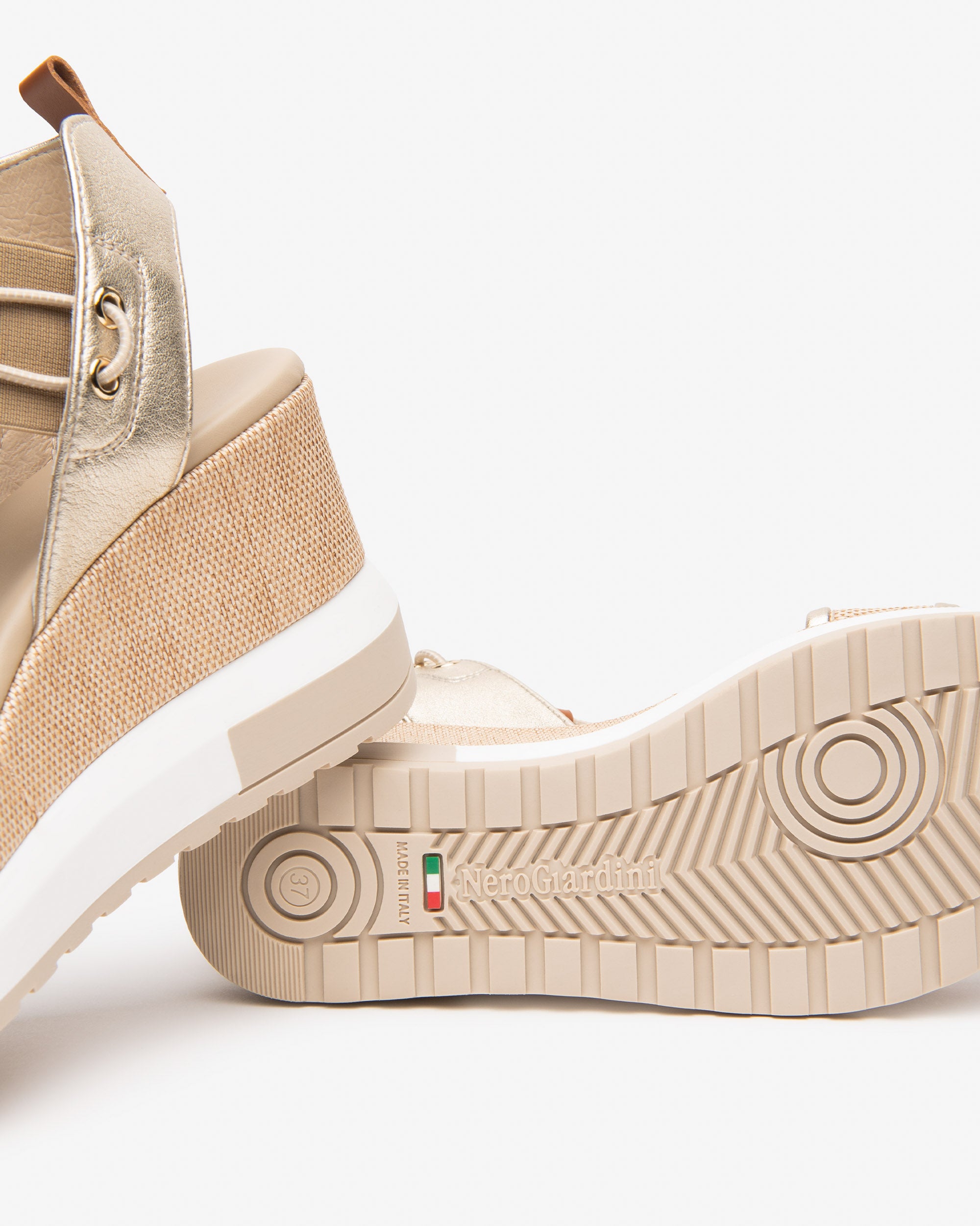 Women’s Leather, Canvas and Technical Material Sandals