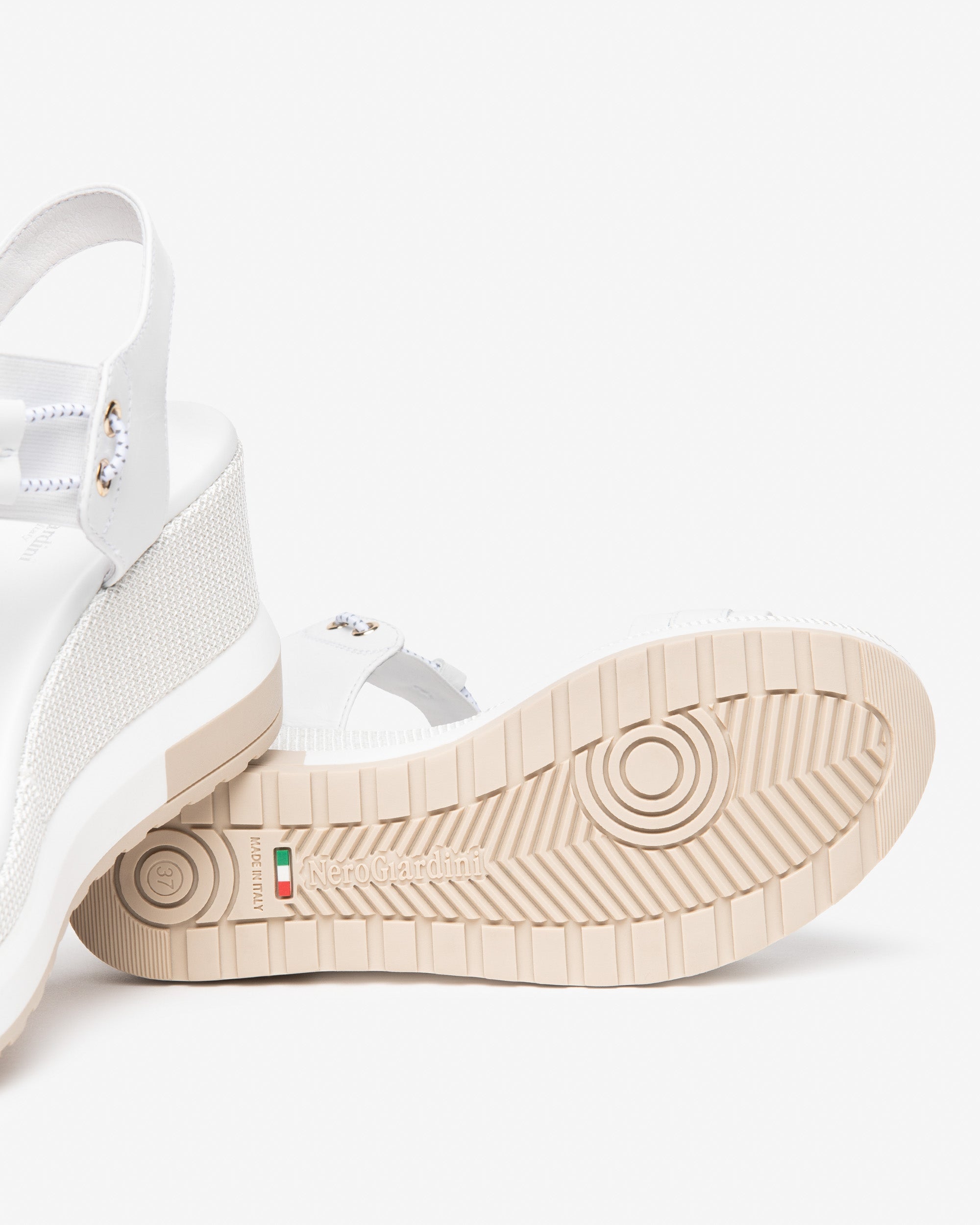 Sandalen Dames in Leder, Canvas en Technisch Materiaal