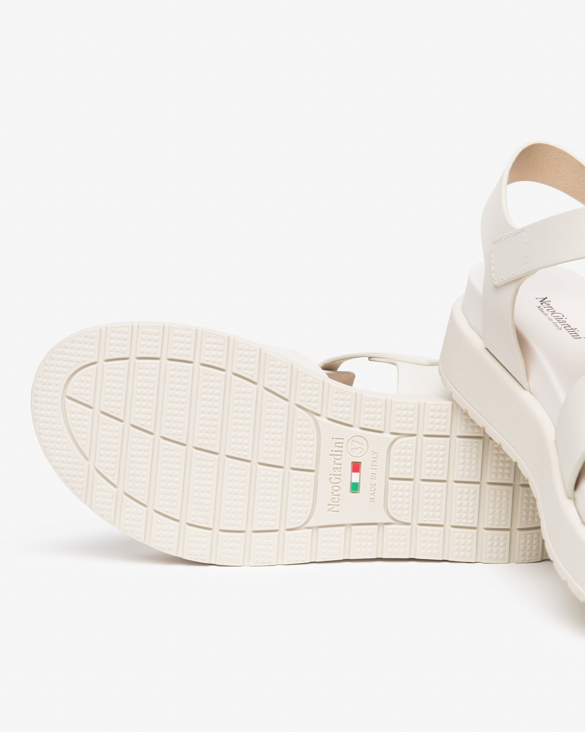 Women's Leather Sandals