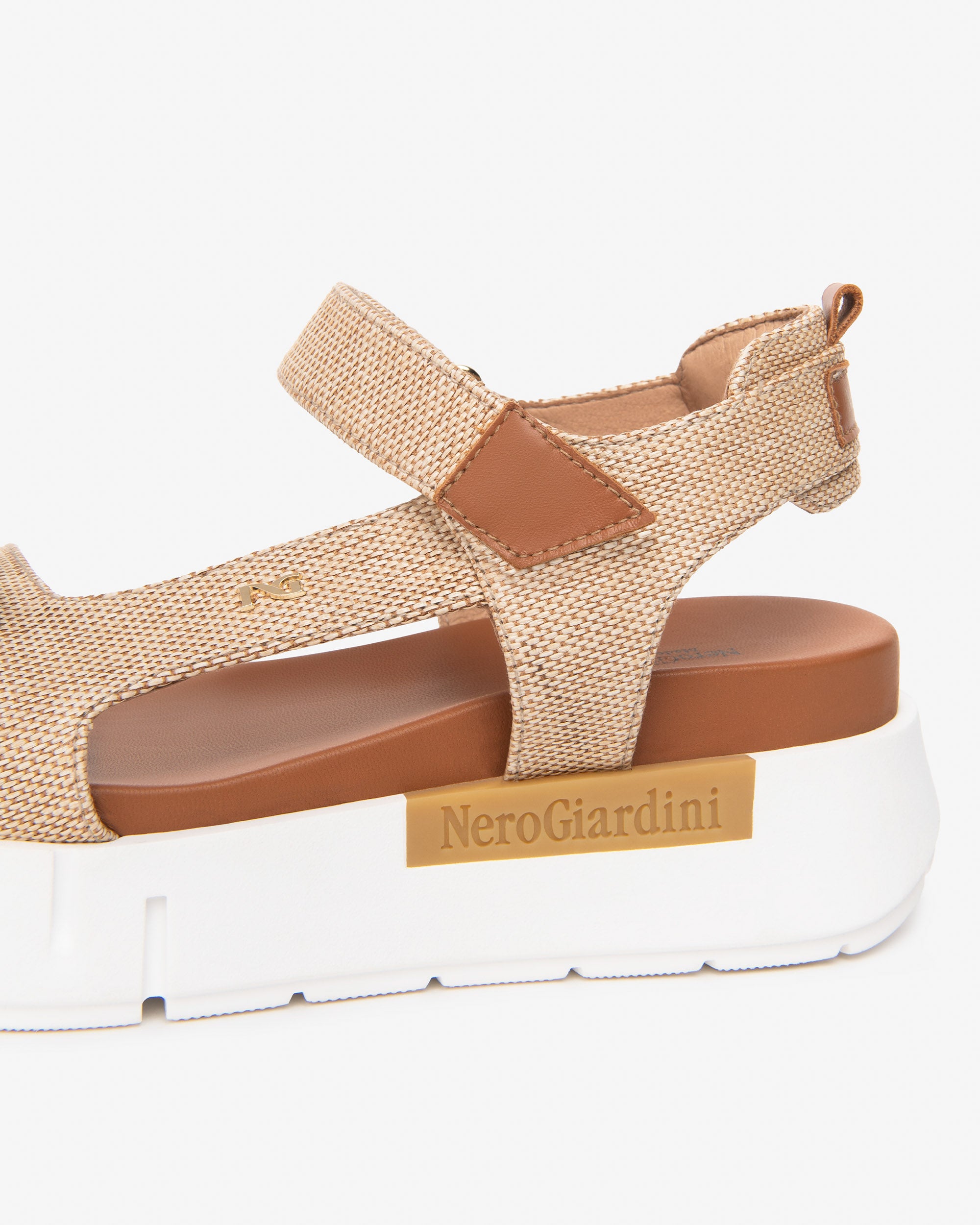 Sandali Donna in Pelle e Tessuto