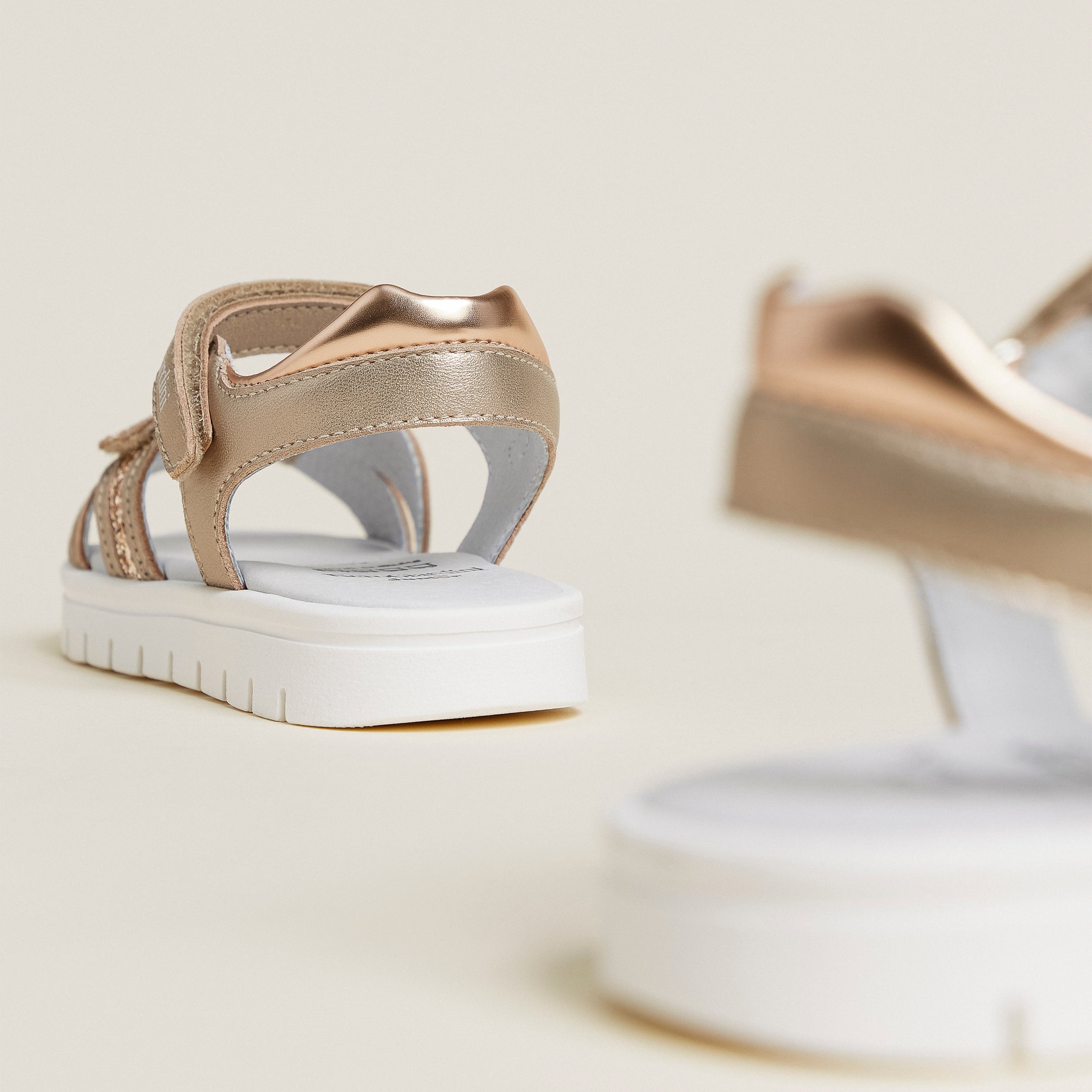 Sandalen Junior voor Meisje in Technisch Materiaal en Leder