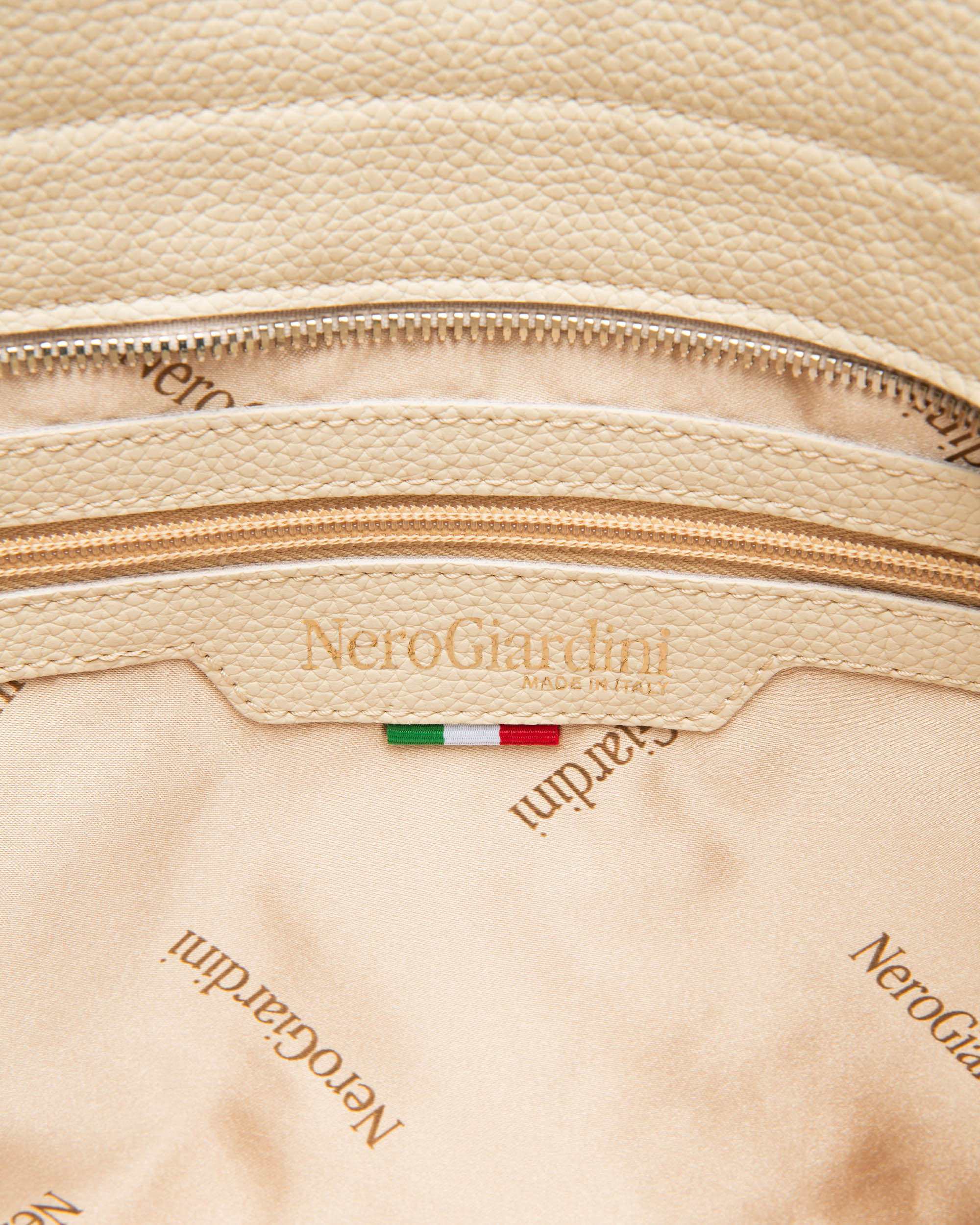 Women's Technical Material Tote Bag