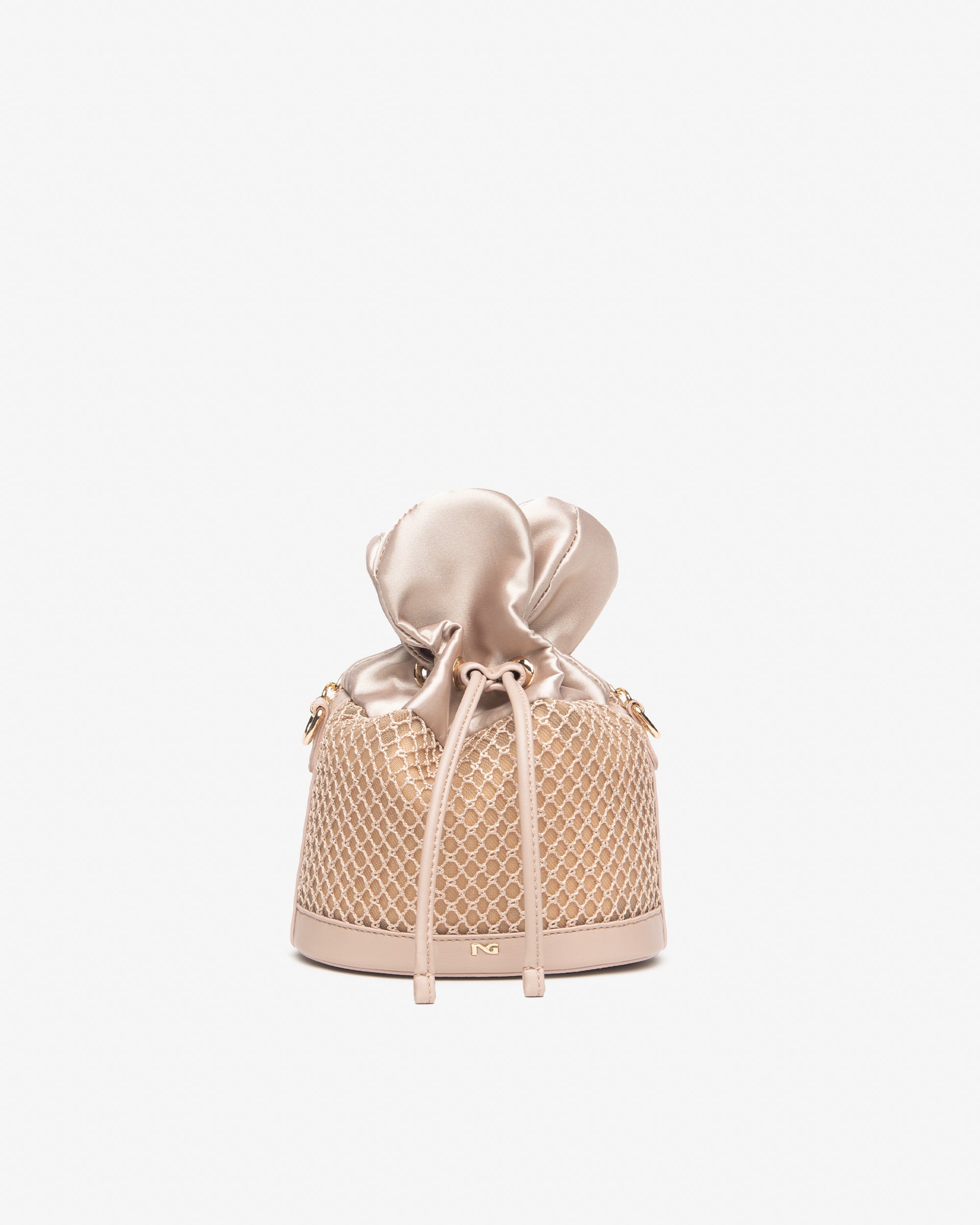 Women's technical fabric bucket bag