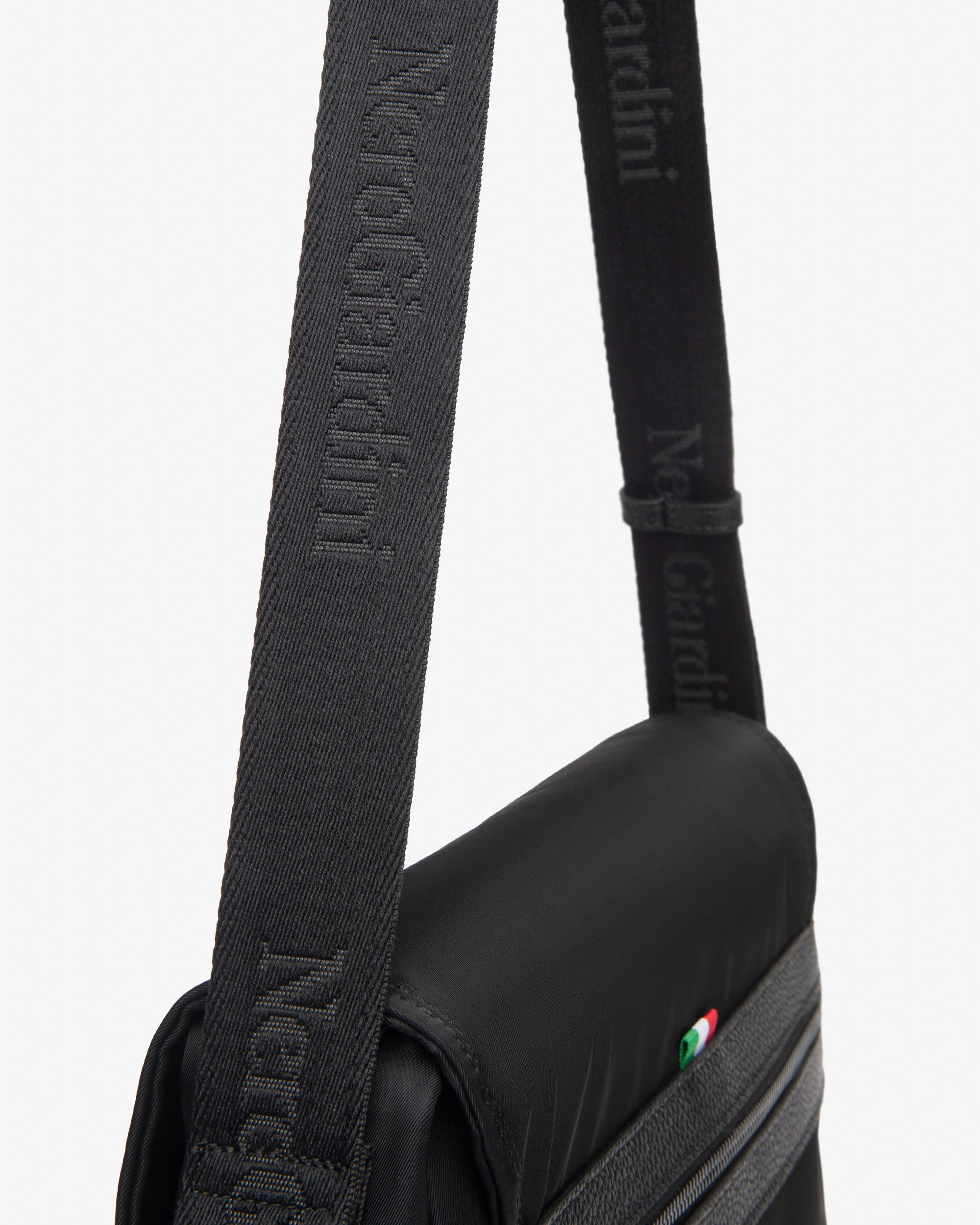 Bolso Bandolera de Hombre de Material Técnico