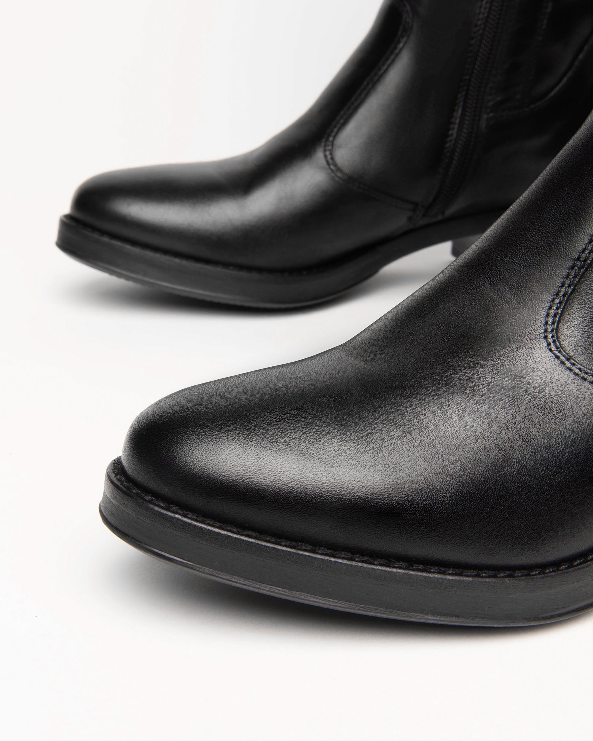 Women’s Leather Boots