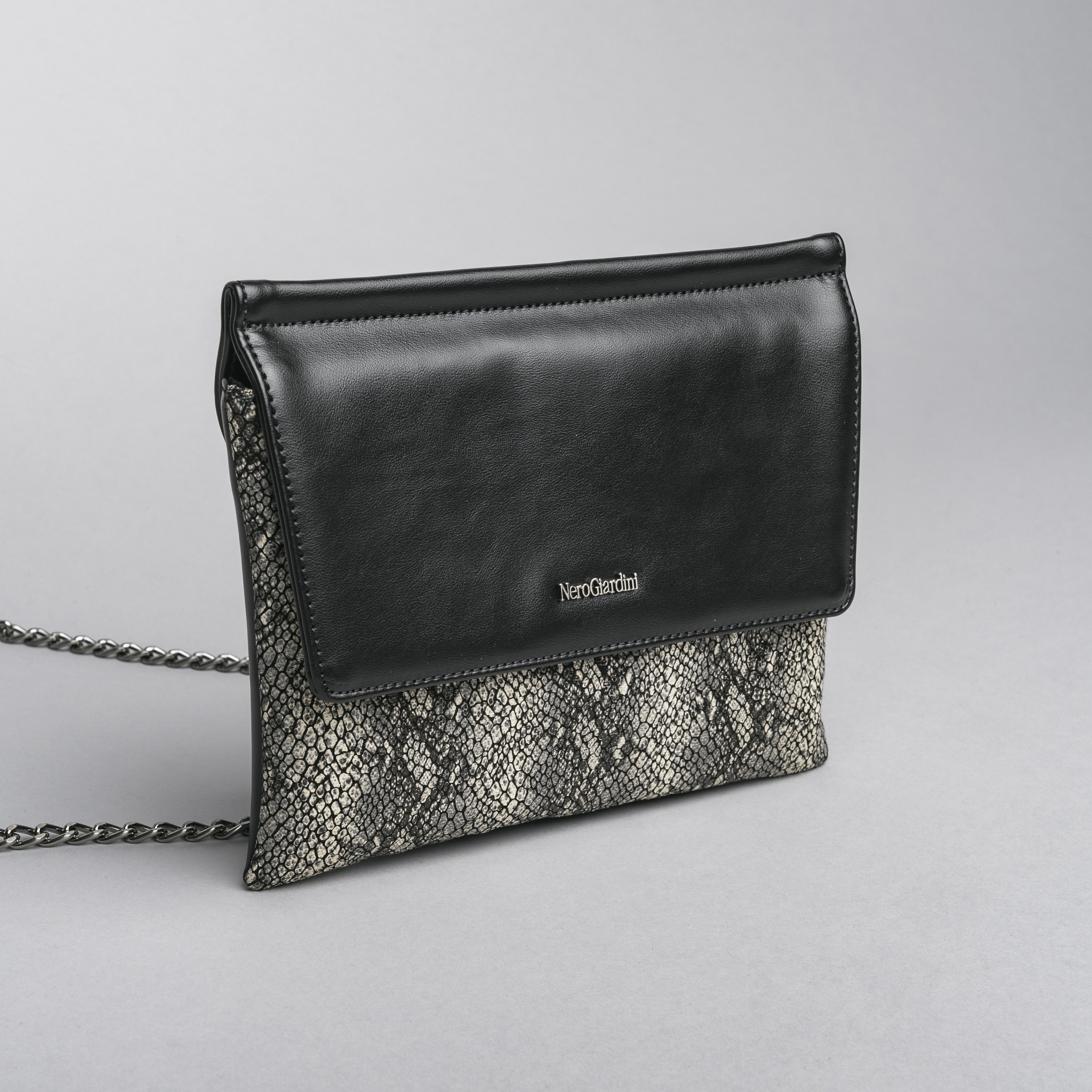 Pochette da Donna in Materiale Tecnico