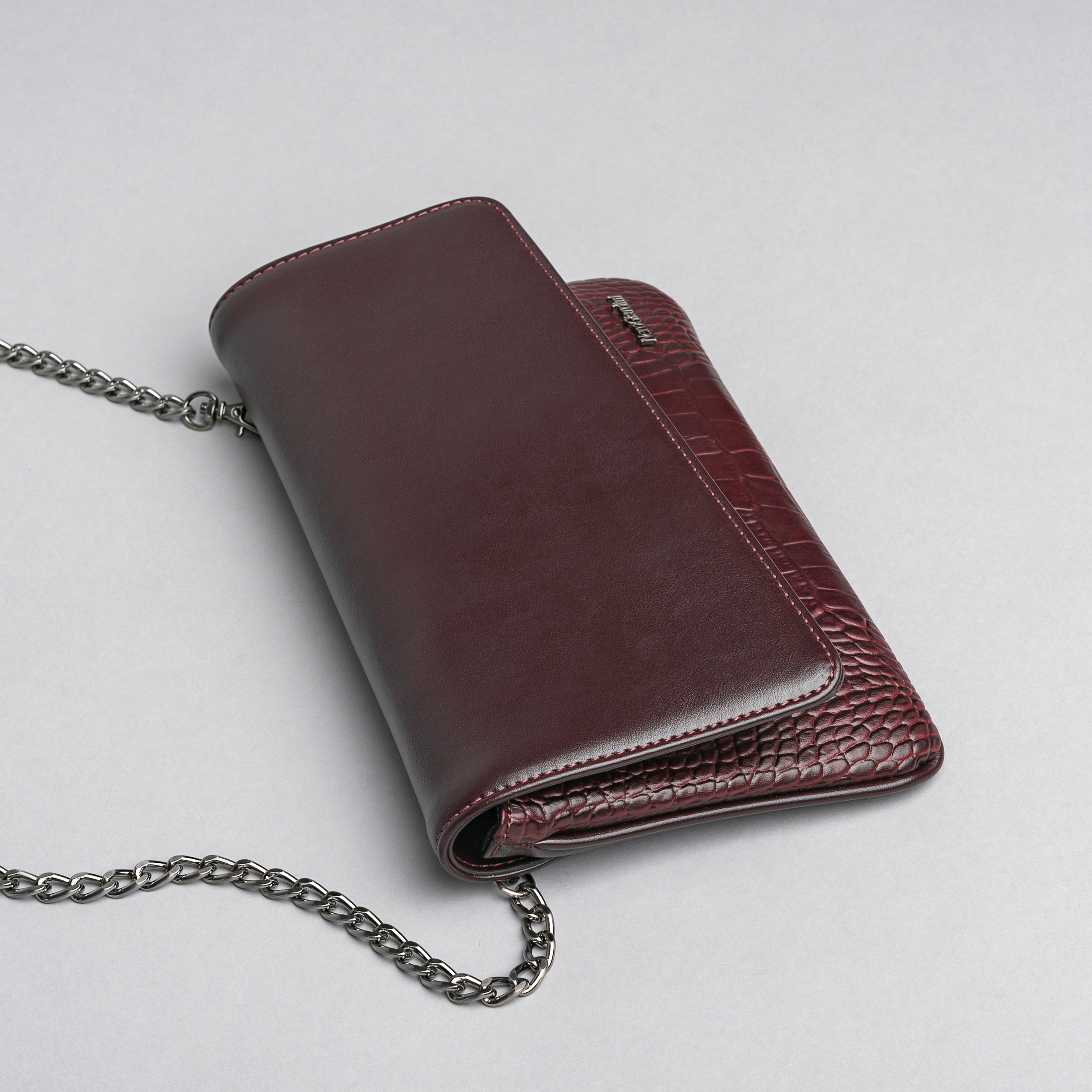 Pochette da Donna in Materiale Tecnico