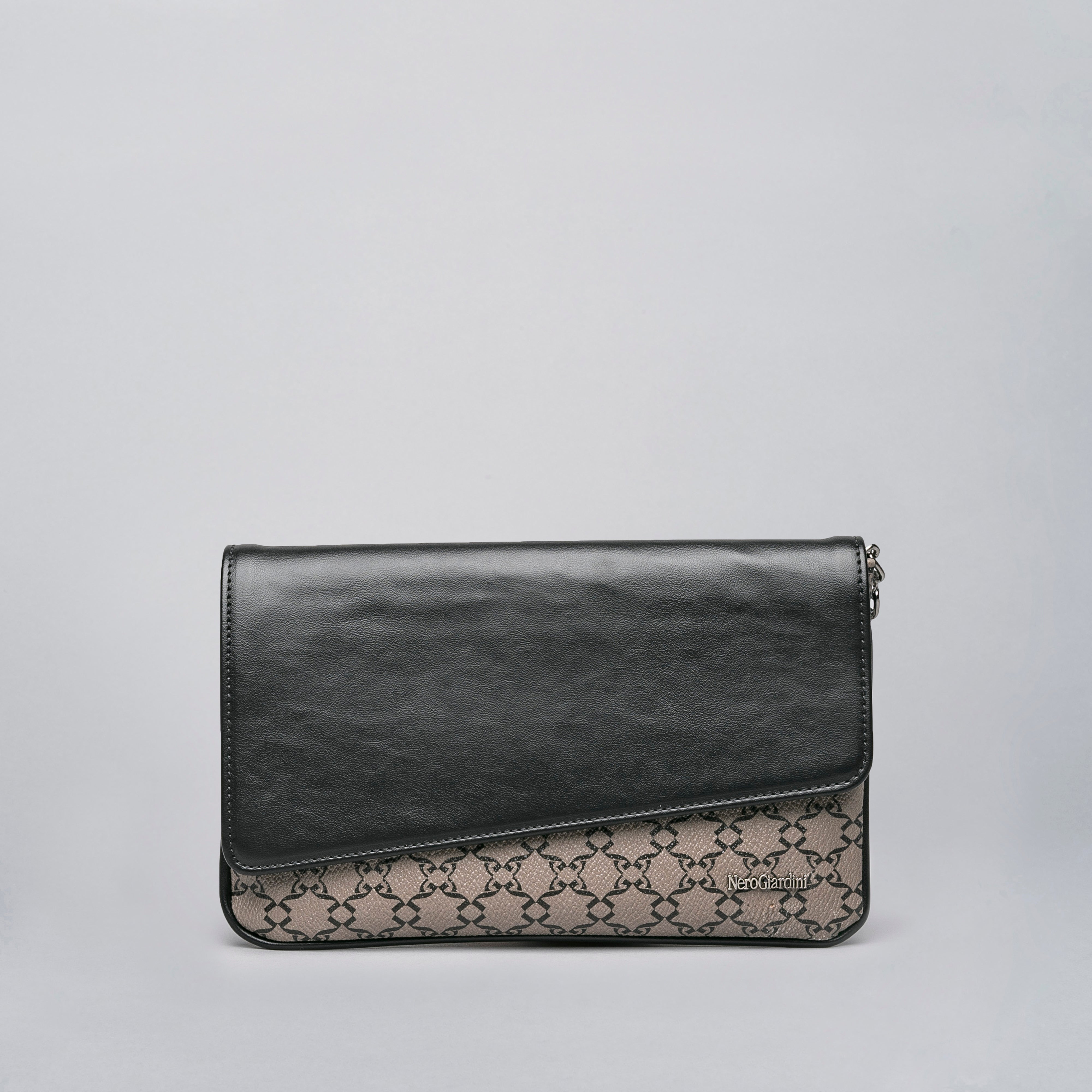 Pochette da Donna in Materiale Tecnico