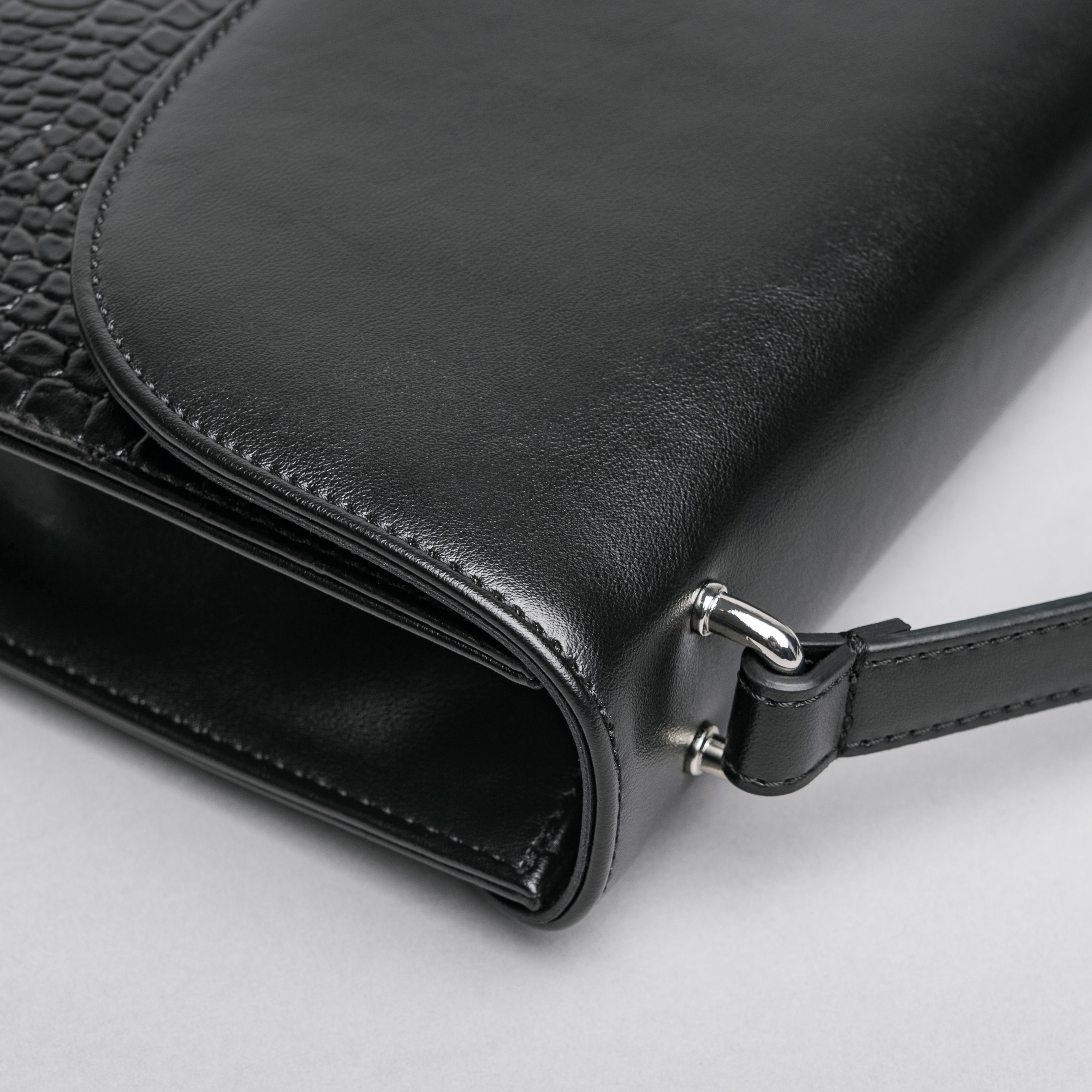 Borsa a Tracolla da Donna in Materiale Tecnico