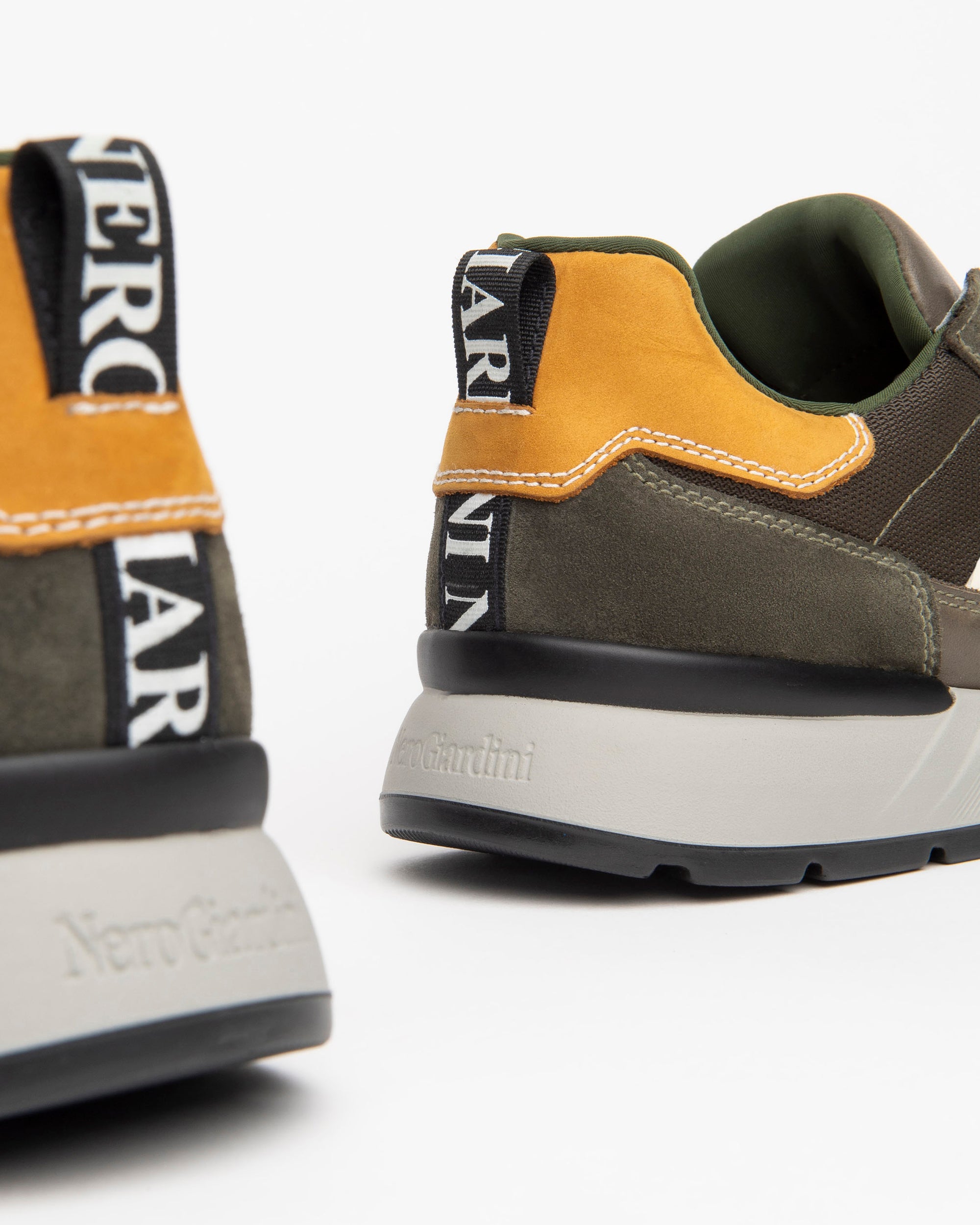 Men's Suede Sneakers