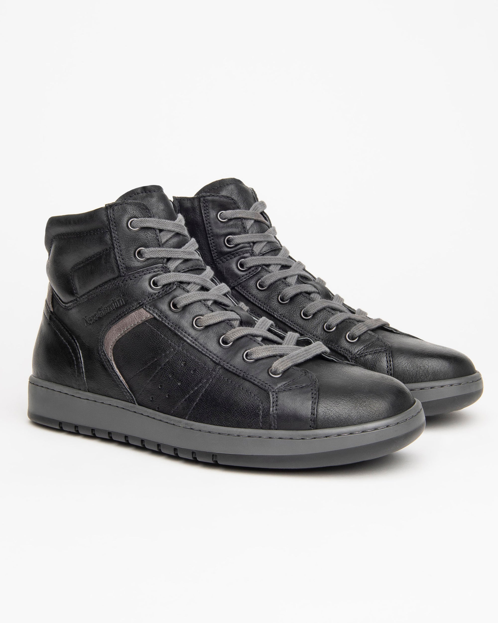 Men’s high top leather sneakers