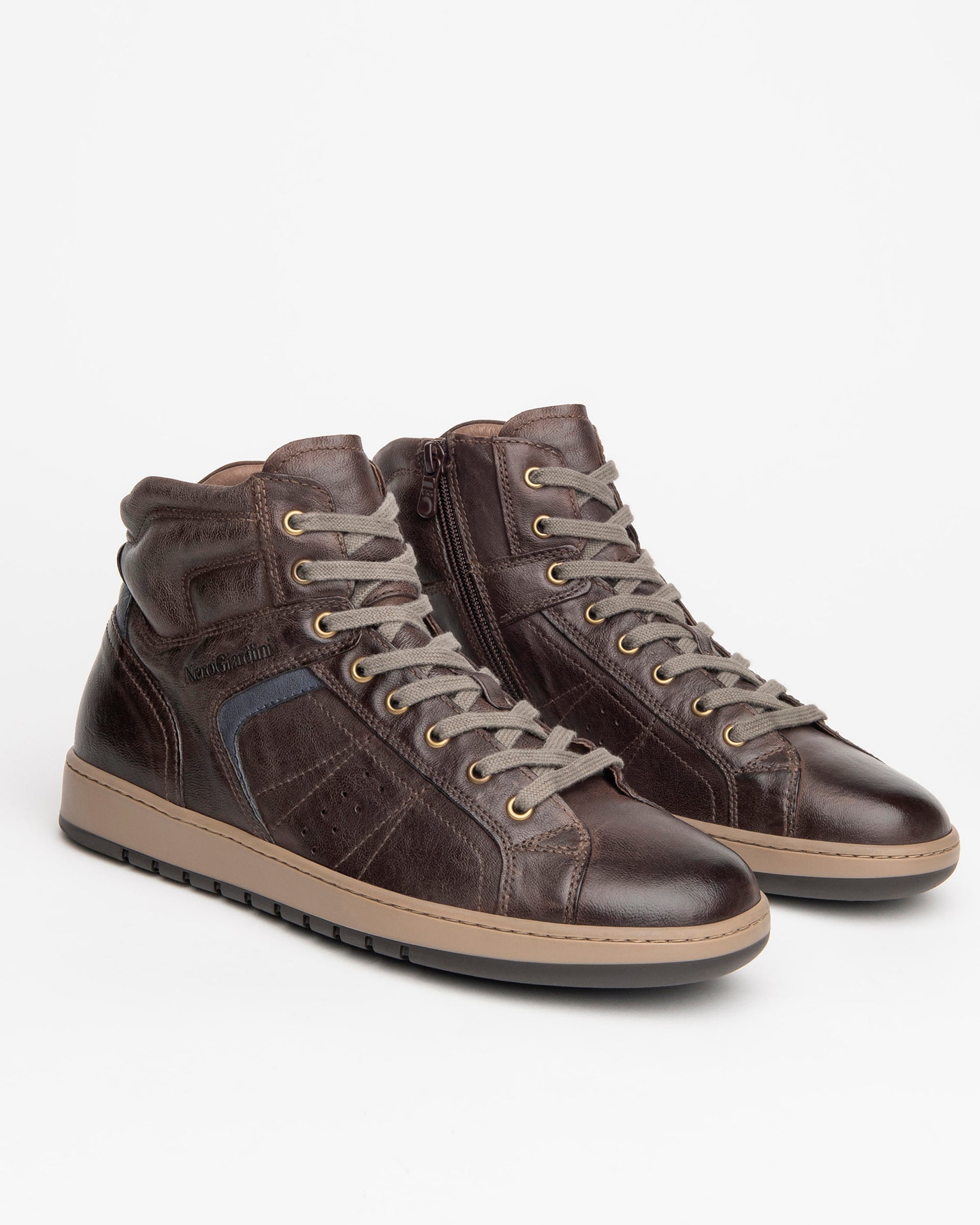 Men’s high top leather sneakers