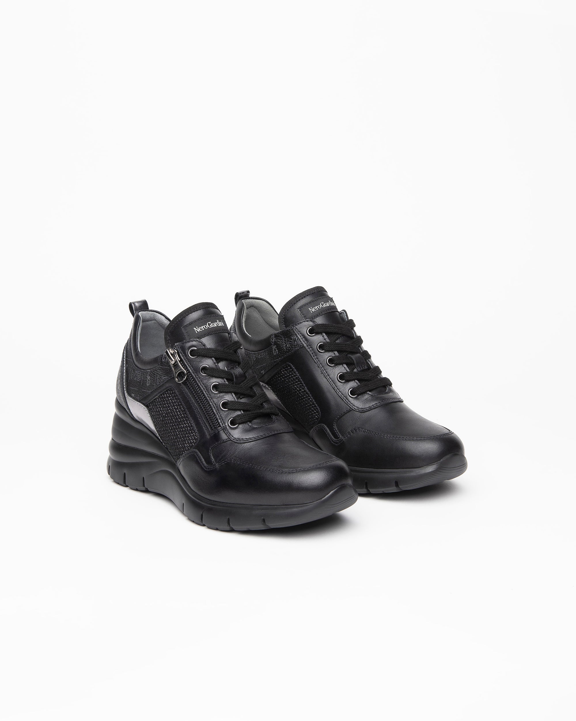 Women’s Leather Sneakers