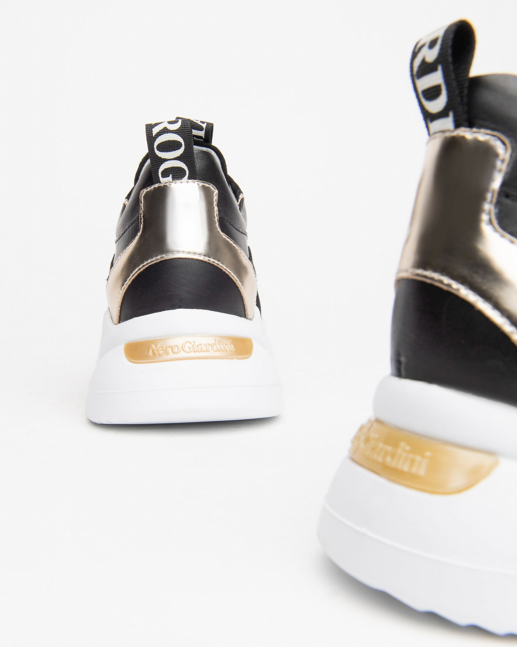 Sneakers Donna in Pelle e Camoscio