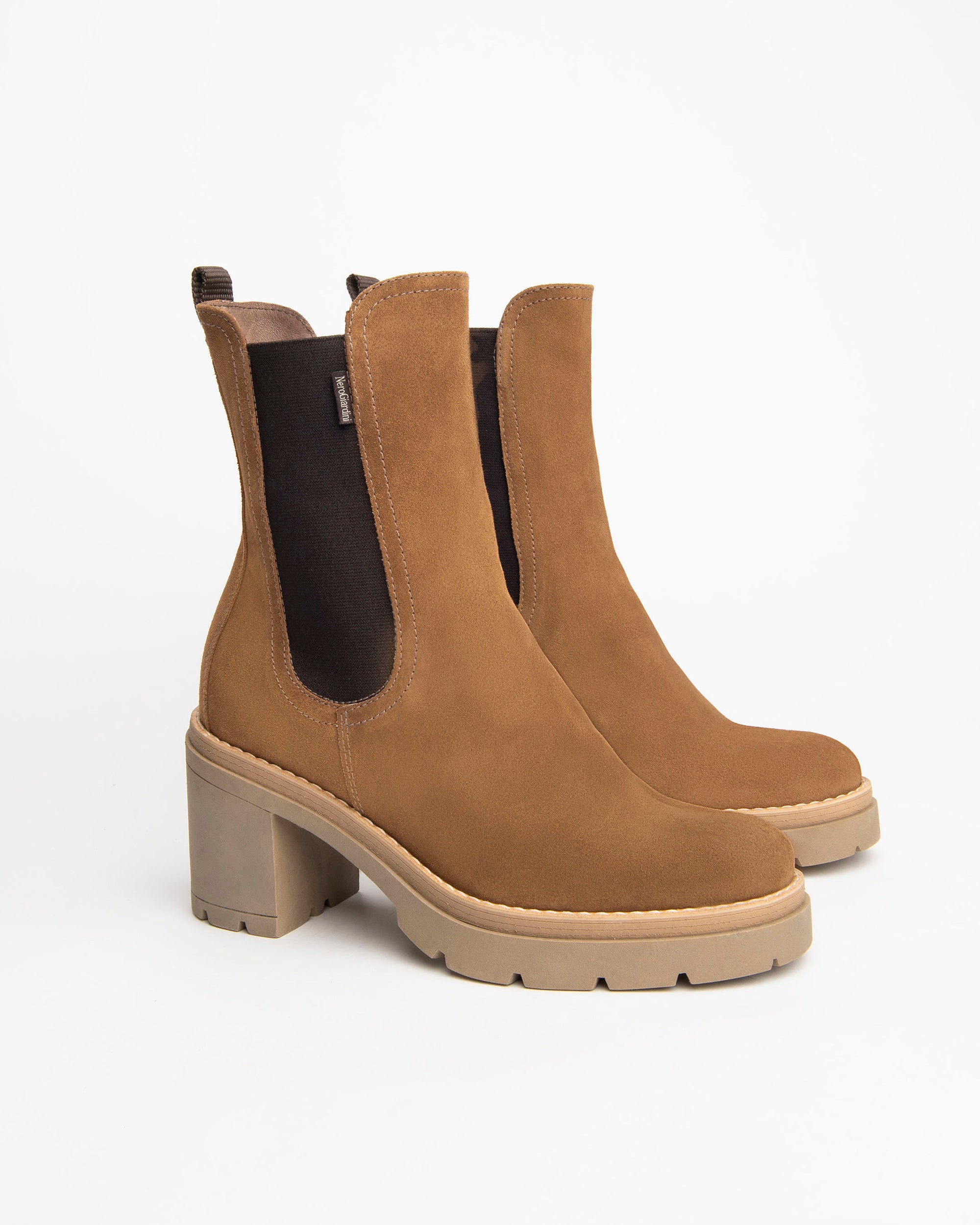 Women’s Leather Chelsea Boots
