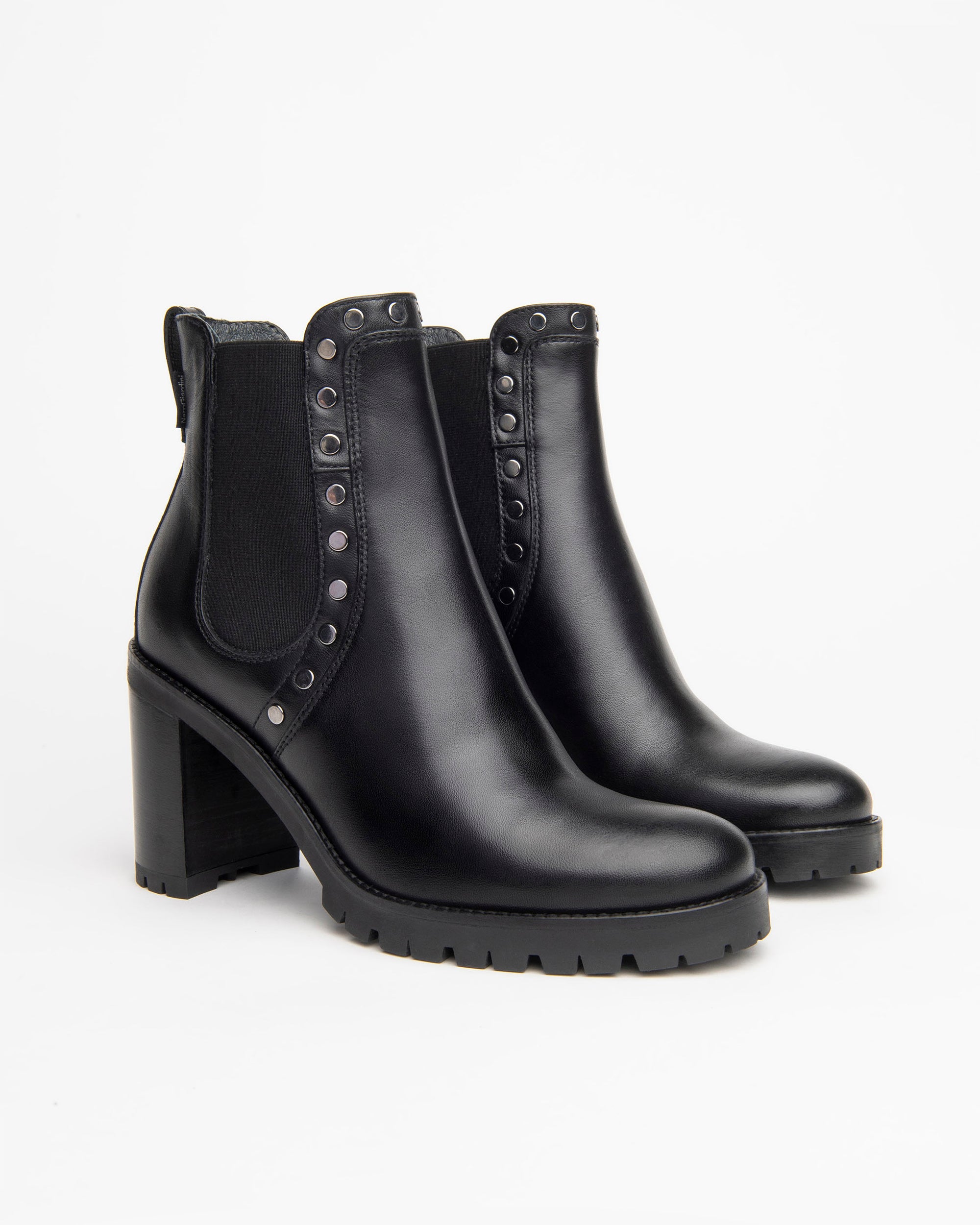 Women’s Leather Chelsea Boots
