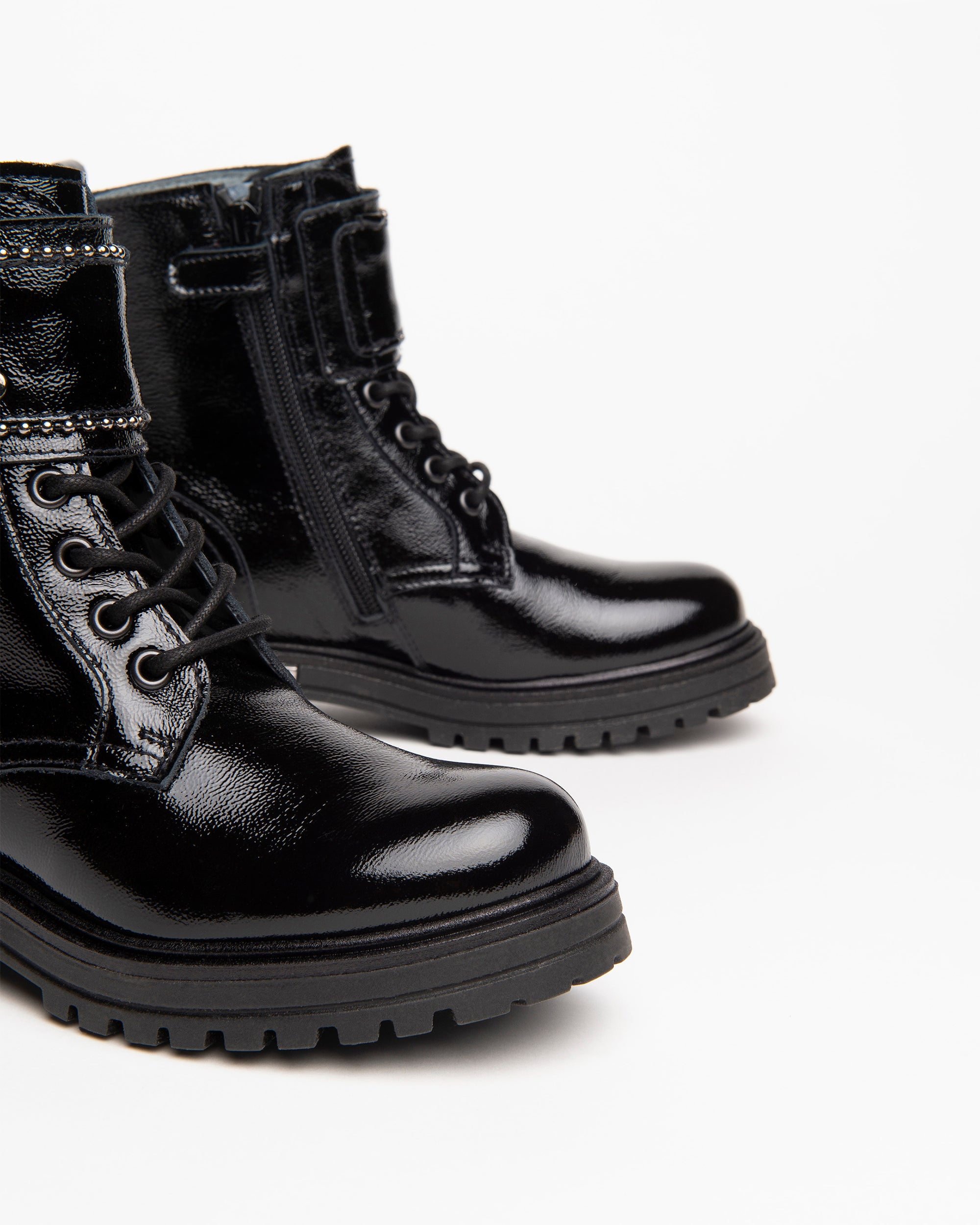 Teen Girls’ Lackleder-Schnürstiefel