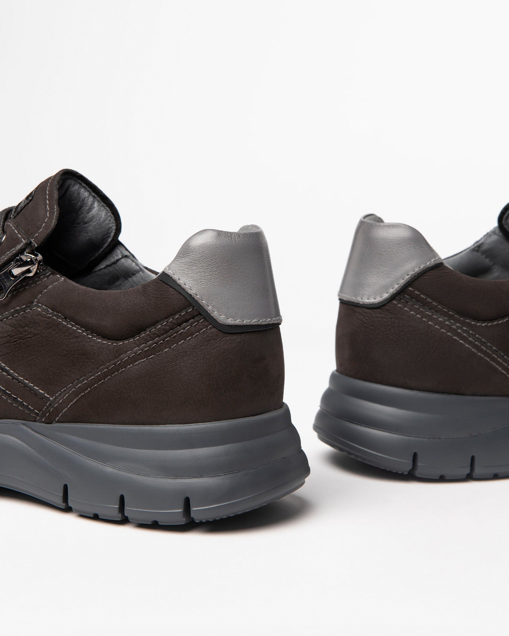 Sneakers Homme en Cuir Velours et Cuir