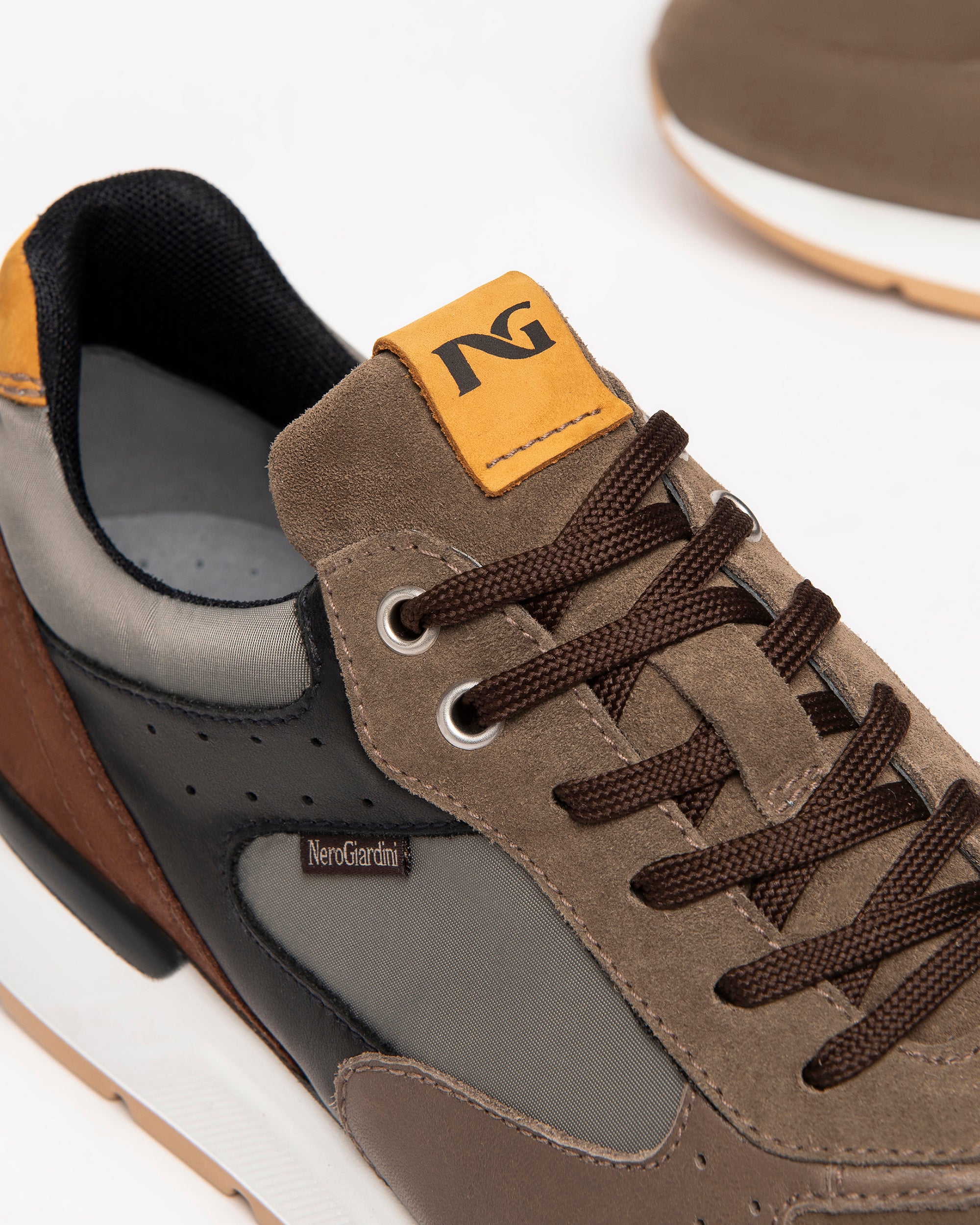 Sneakers de Hombre de Ante, Piel y Tela