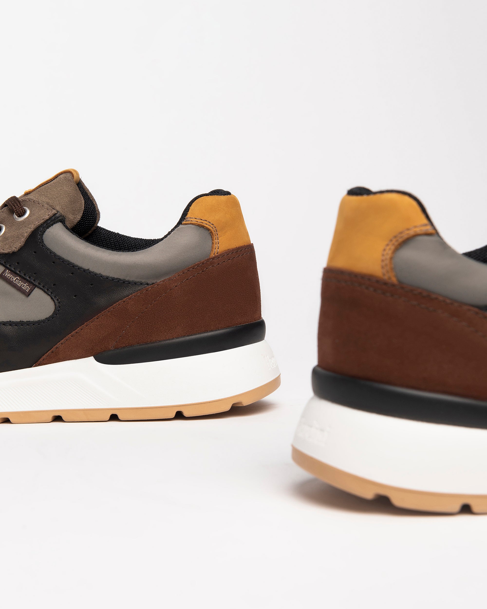 Sneakers de Hombre de Ante, Piel y Tela