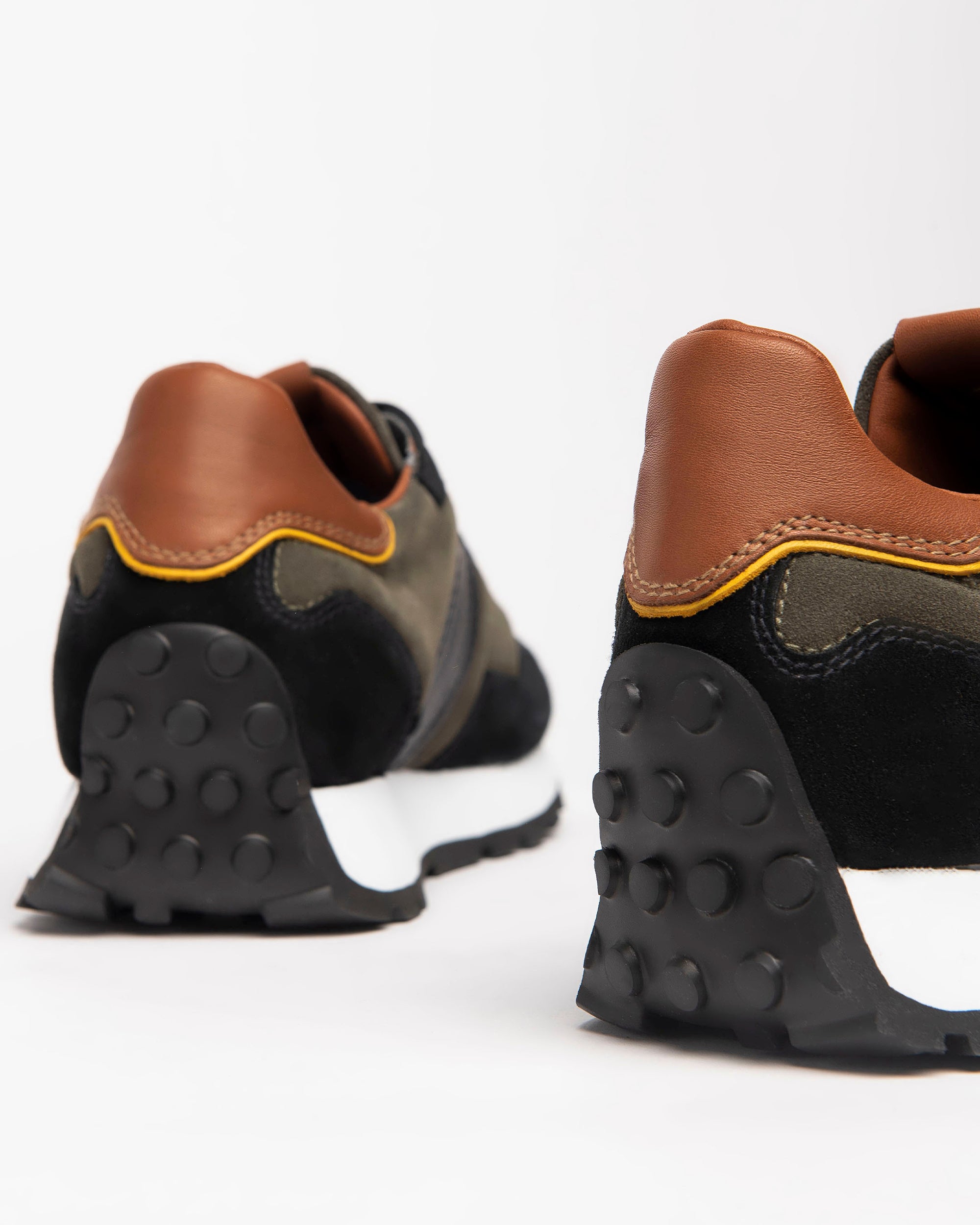 Men's Suede Sneakers