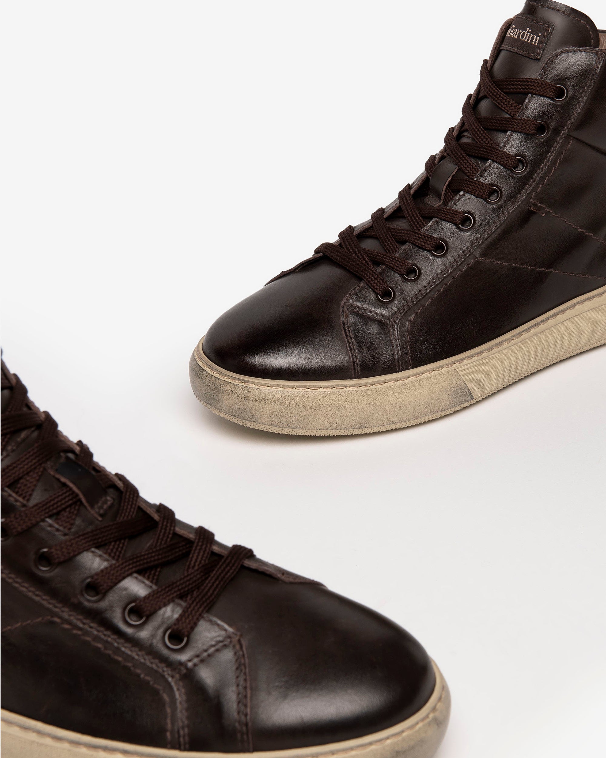 Men’s high top leather sneakers