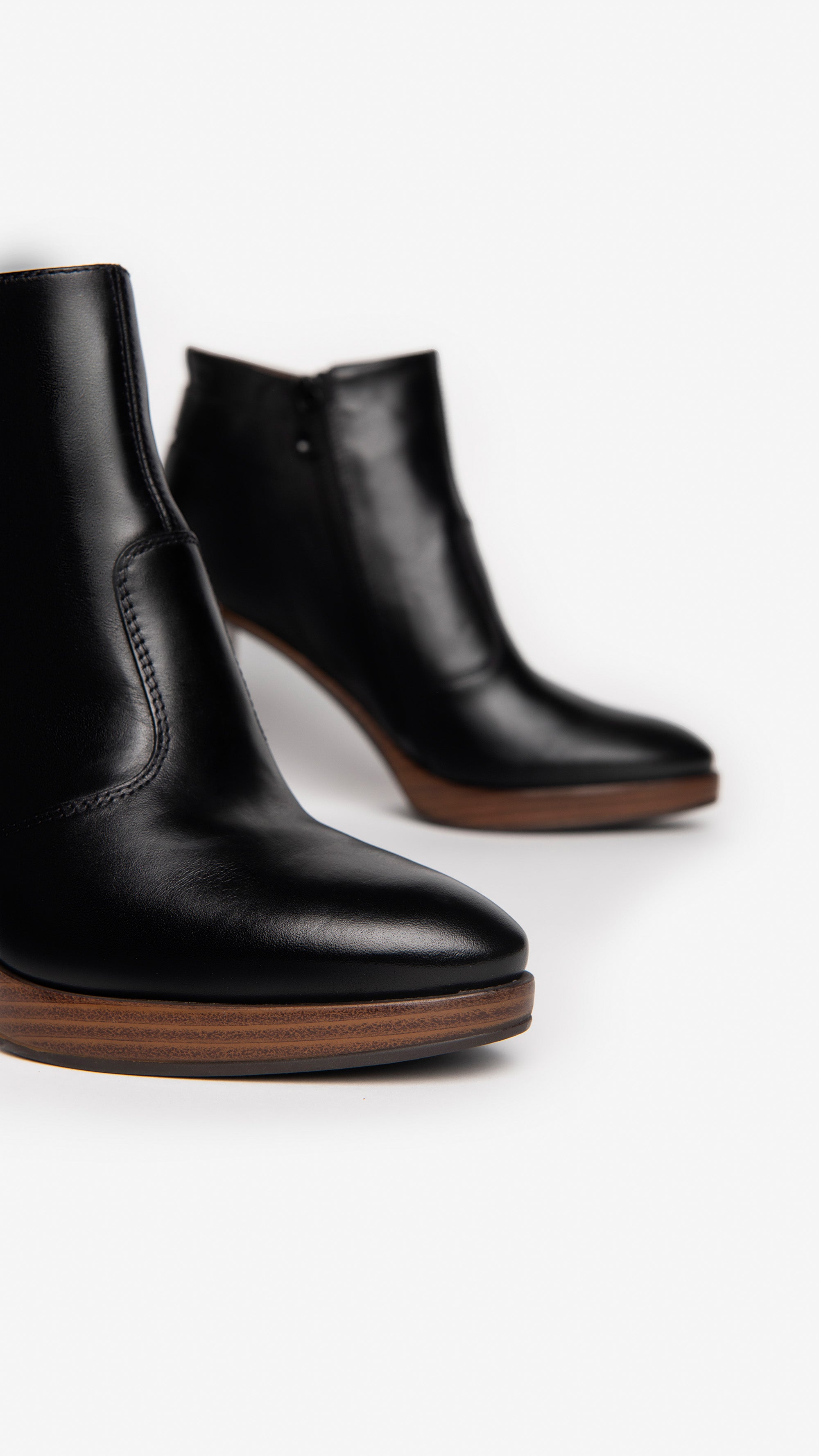 Tronchetti Donna in Pelle
