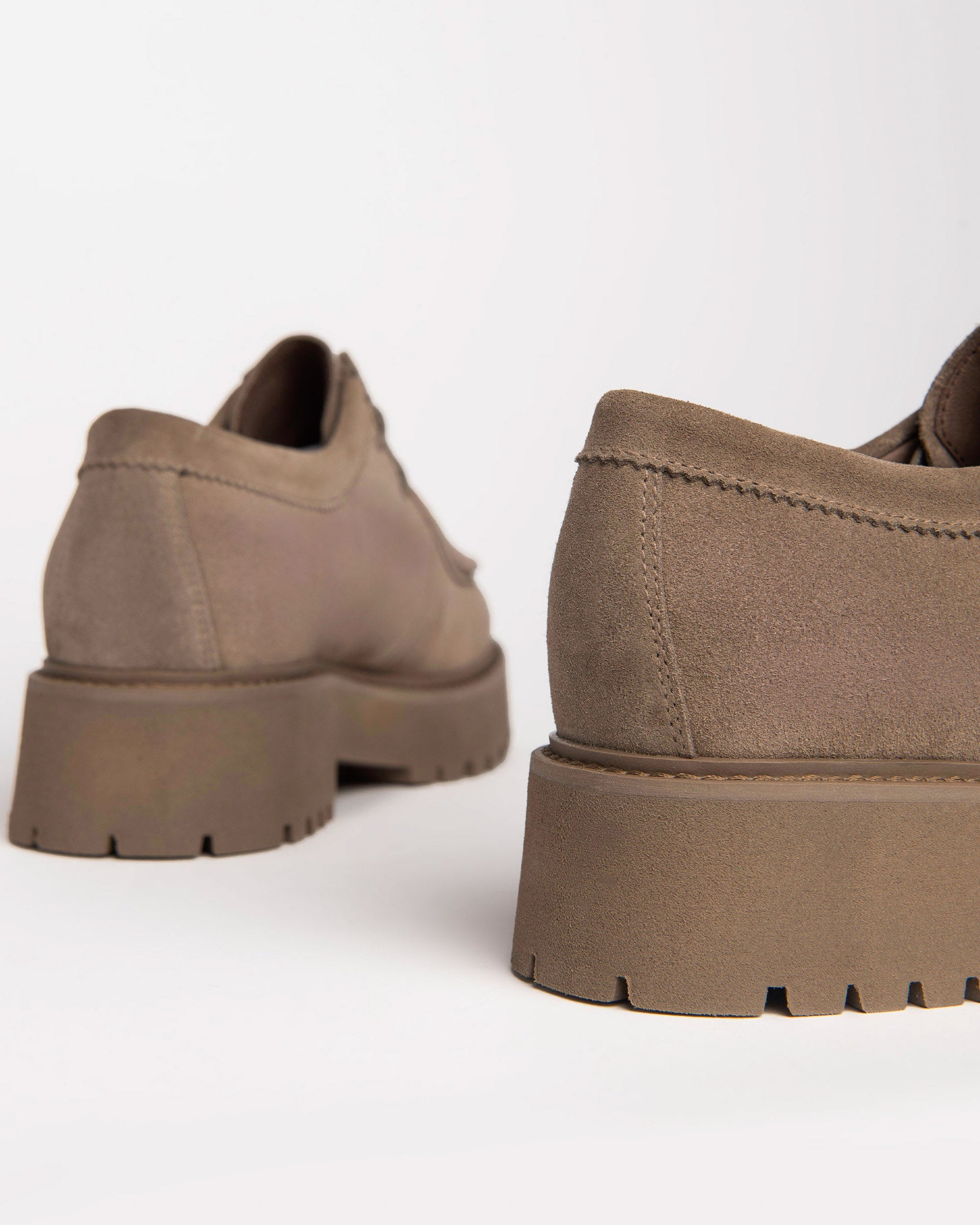 Women’s Suède Veterschoenen