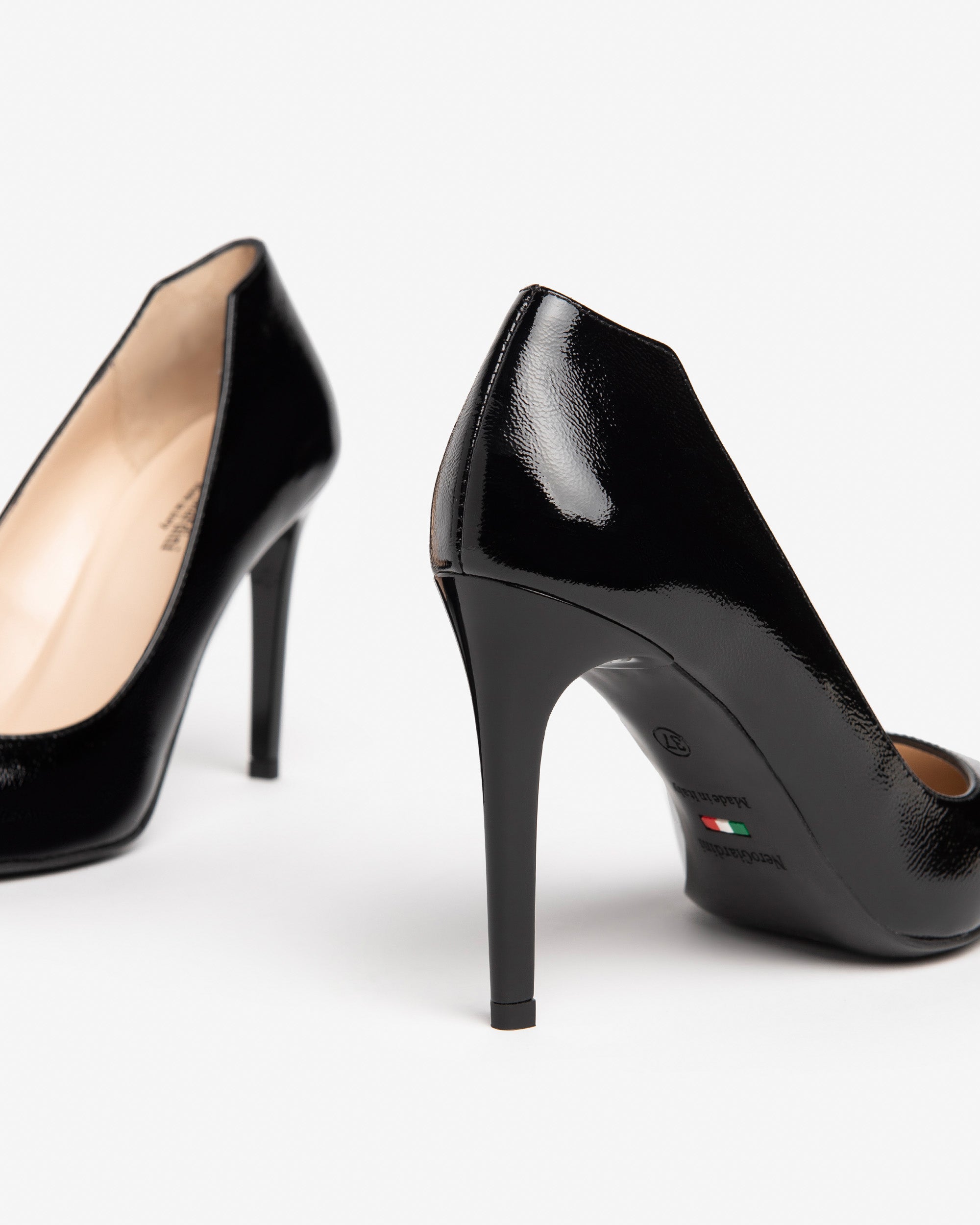 Women’s Patent Leather Pumps
