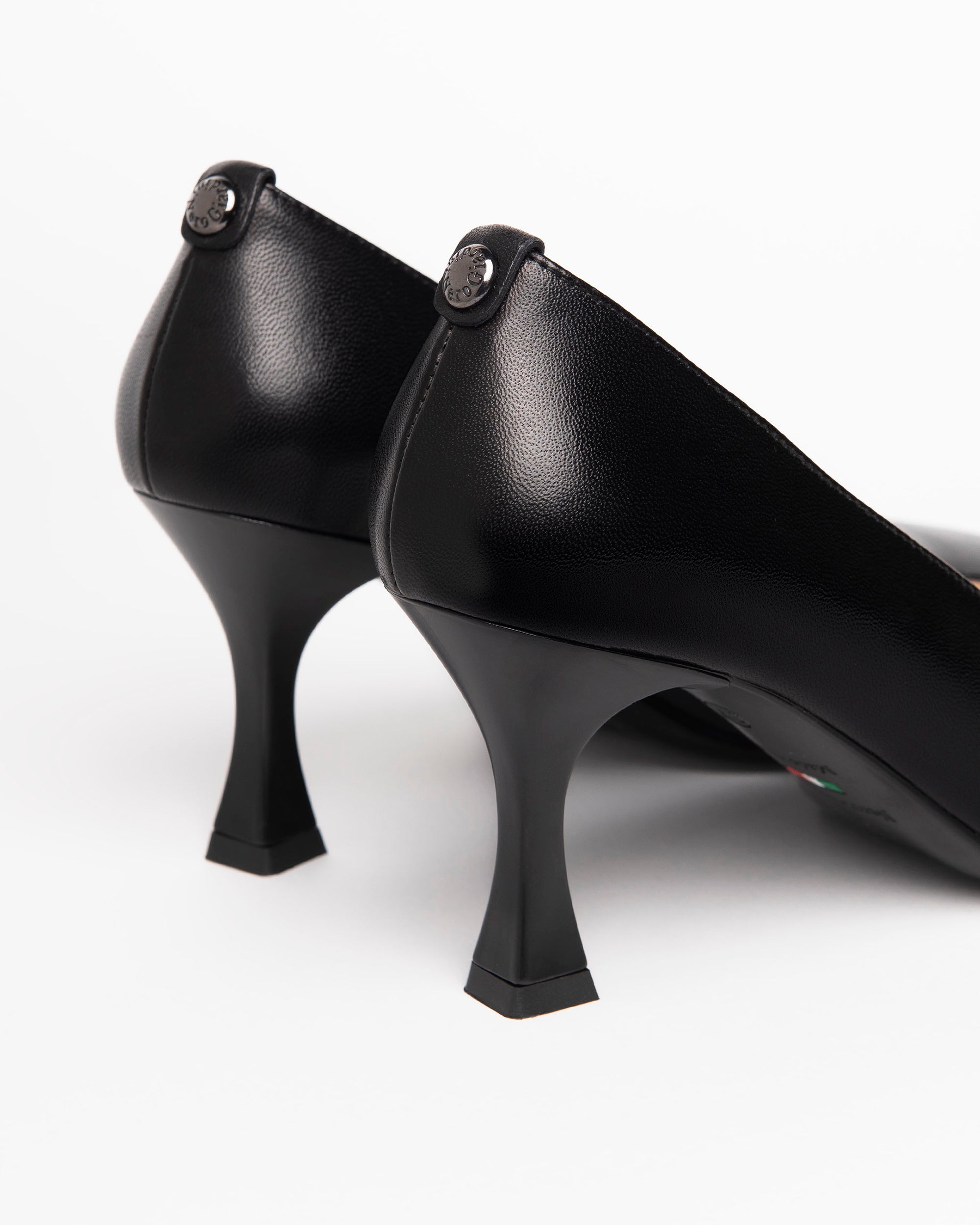 Women’s Leather Pumps