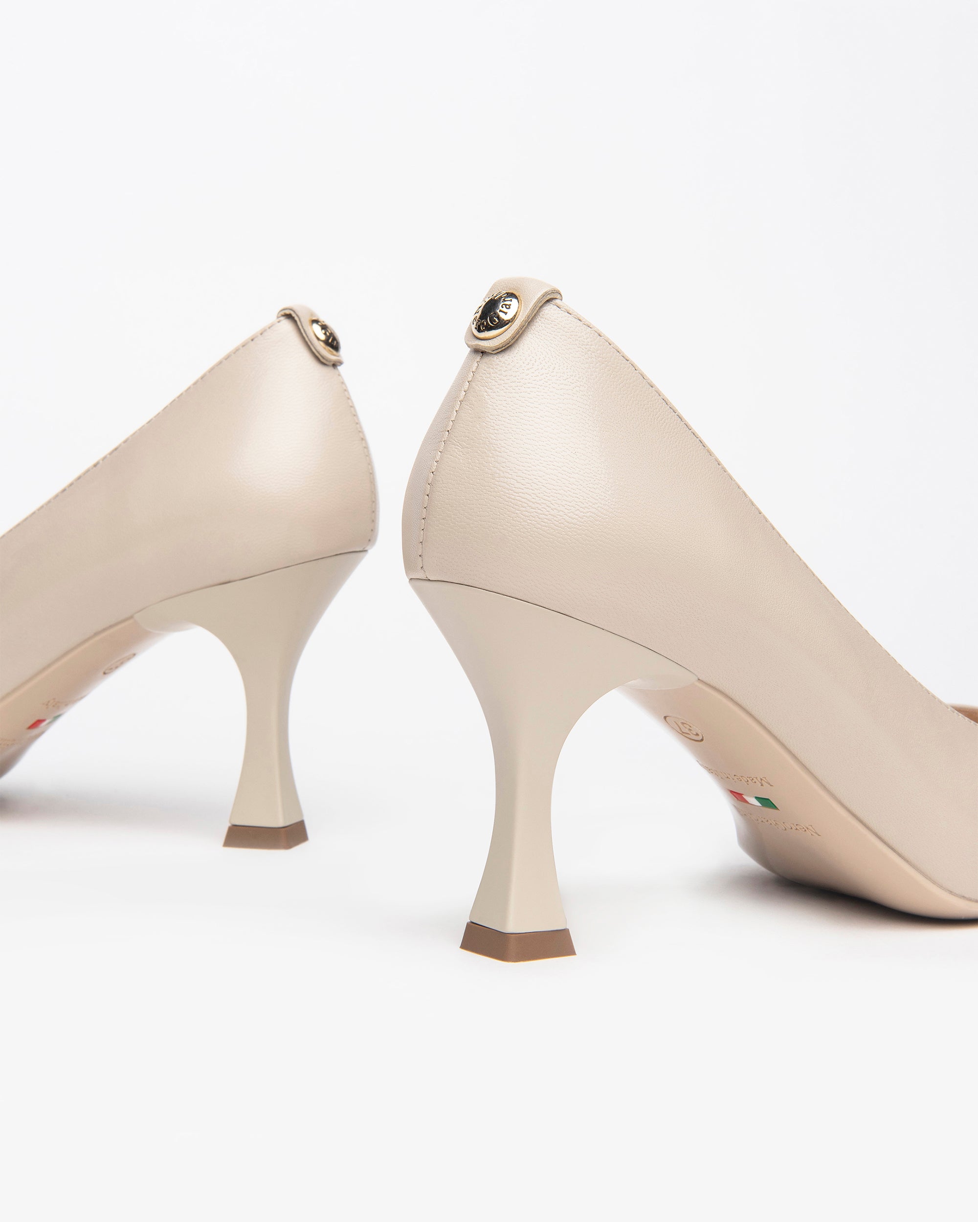 Women’s Leather Pumps