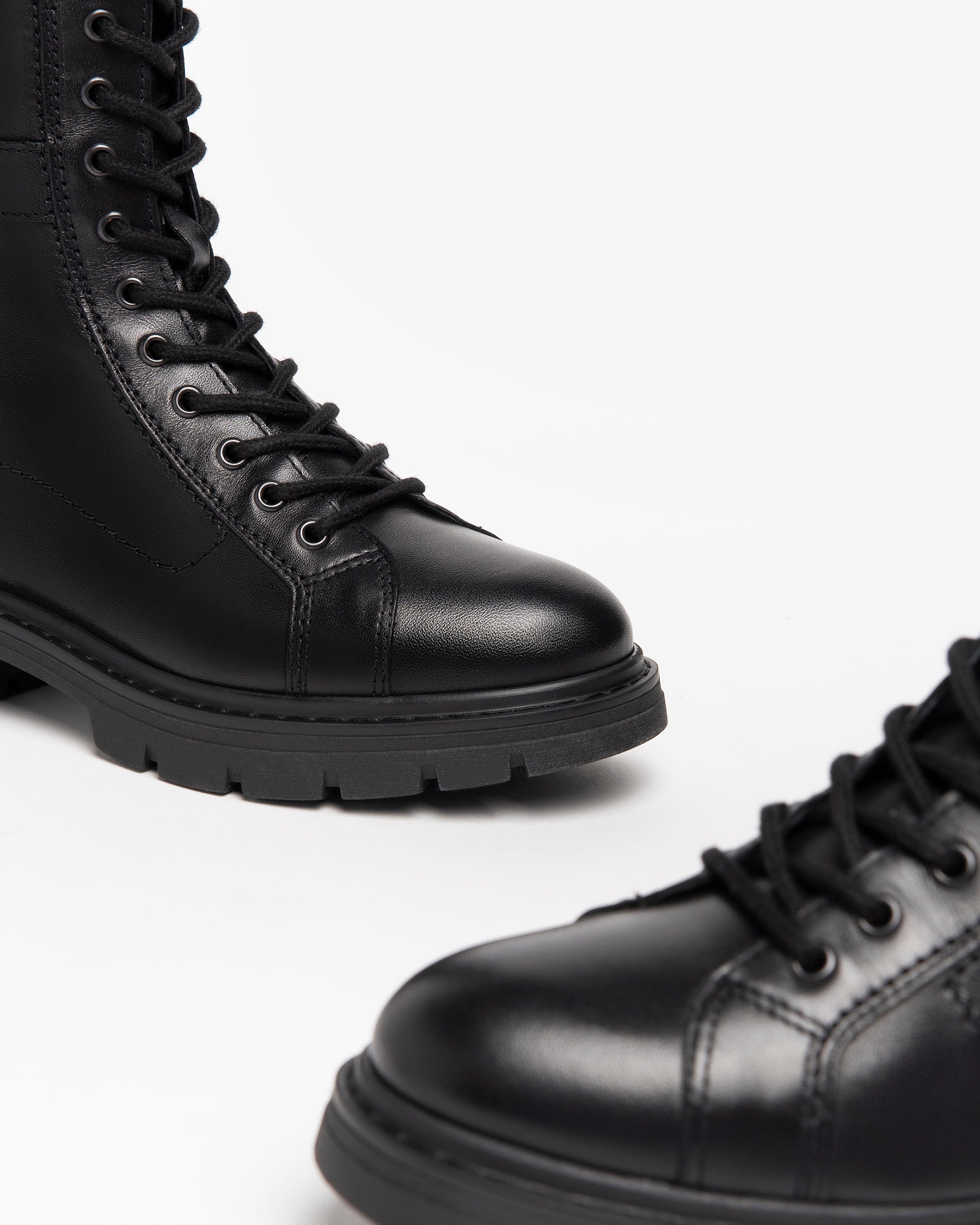 Women’s Leather Boots
