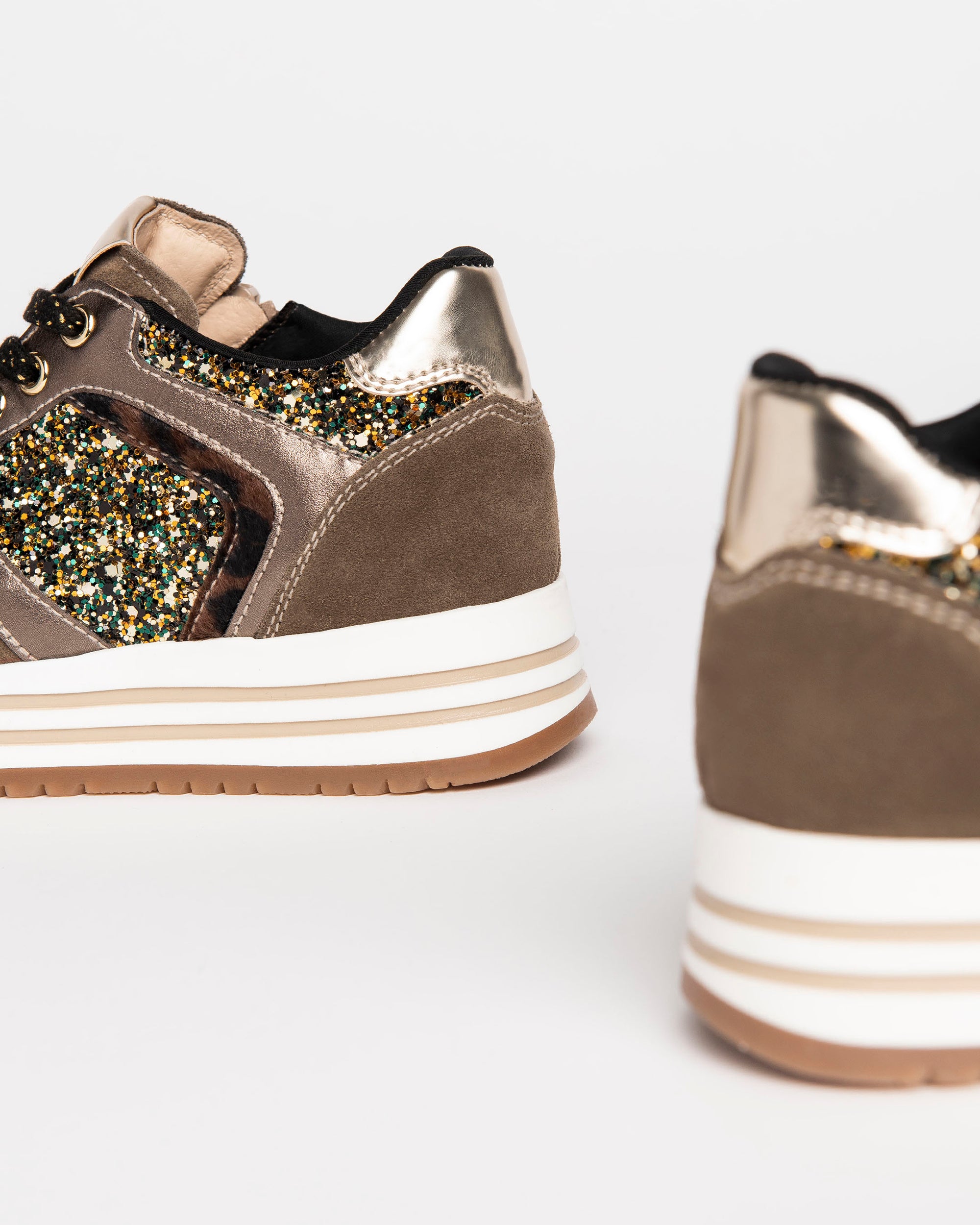 Teen Girls’ Suède Sneakers