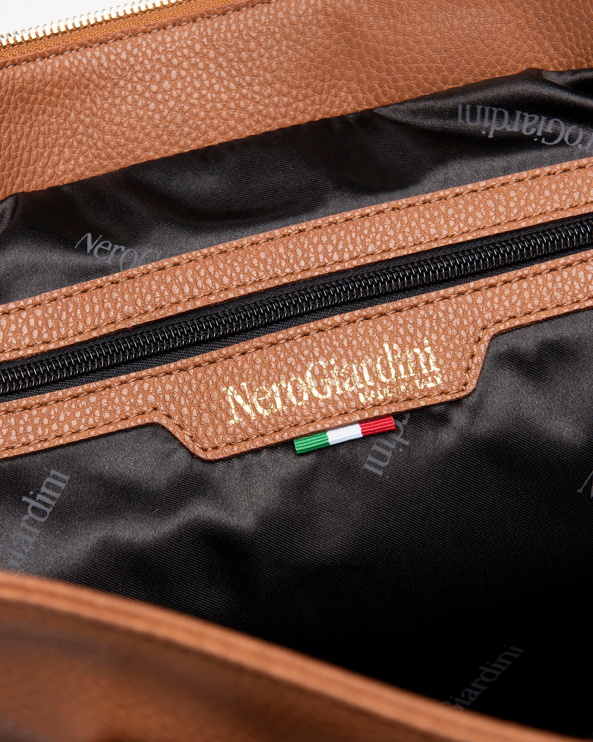 Dames tote bag van technisch materiaal