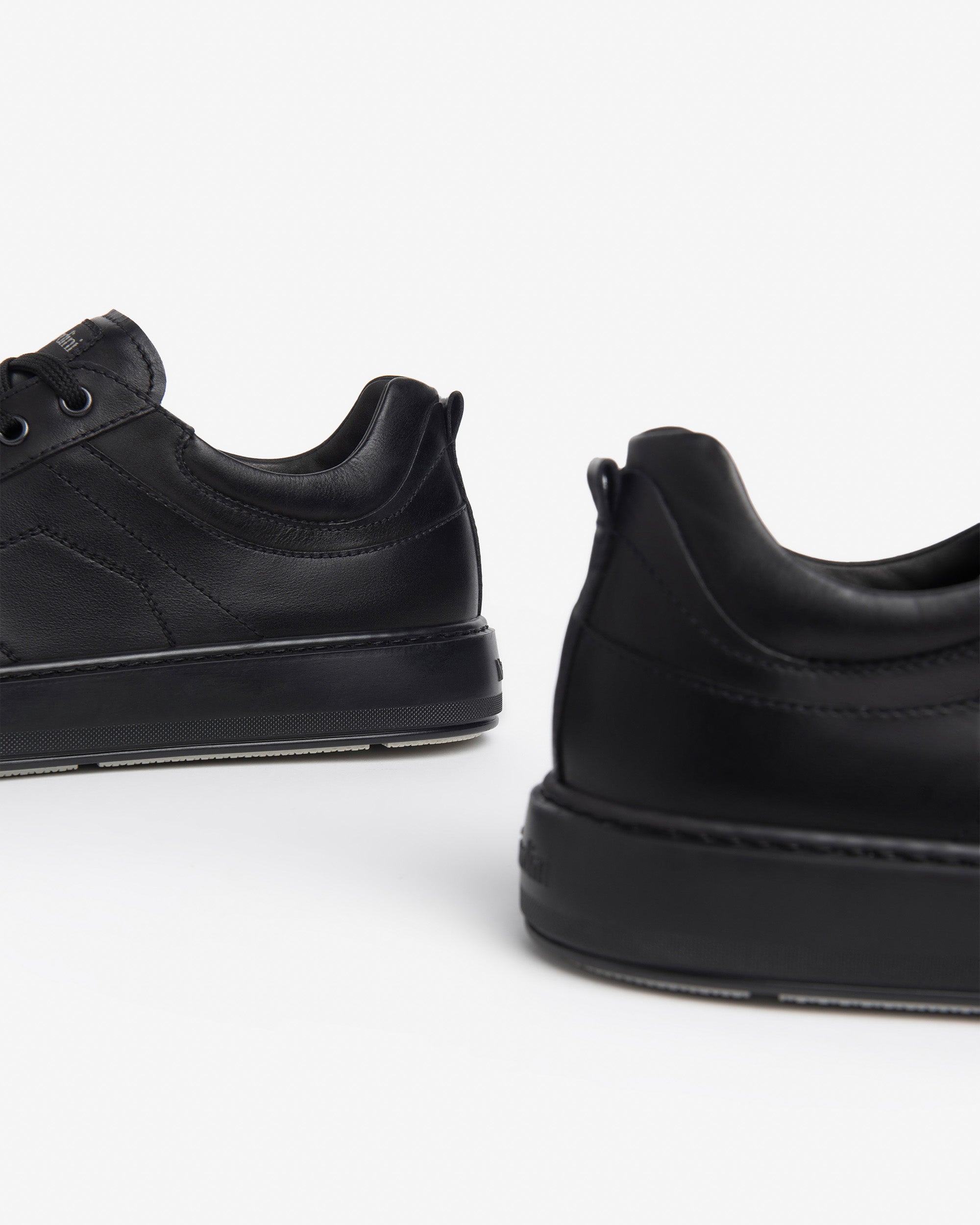 Men’s Leather Sneakers