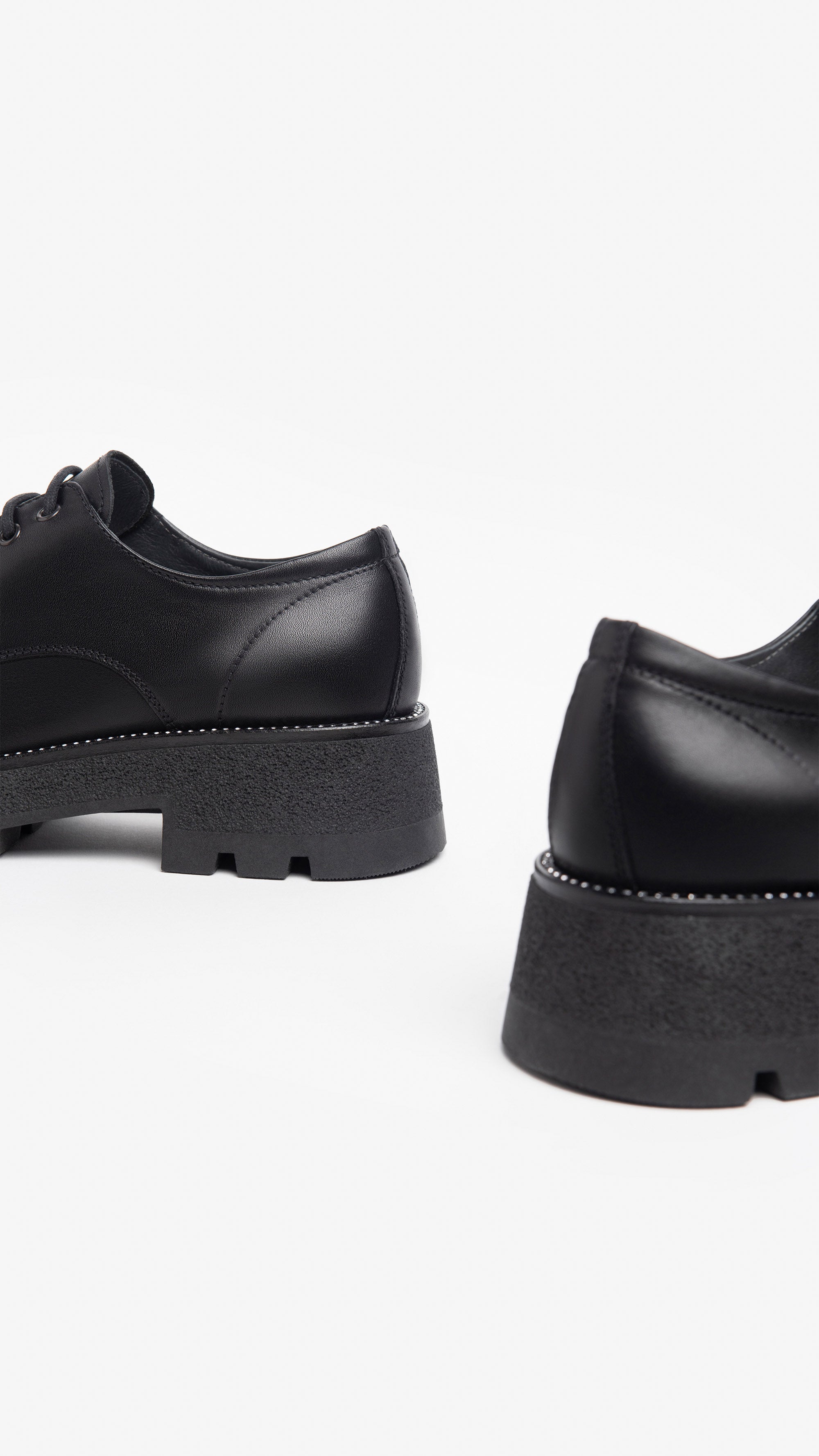Stringate Donna in Pelle