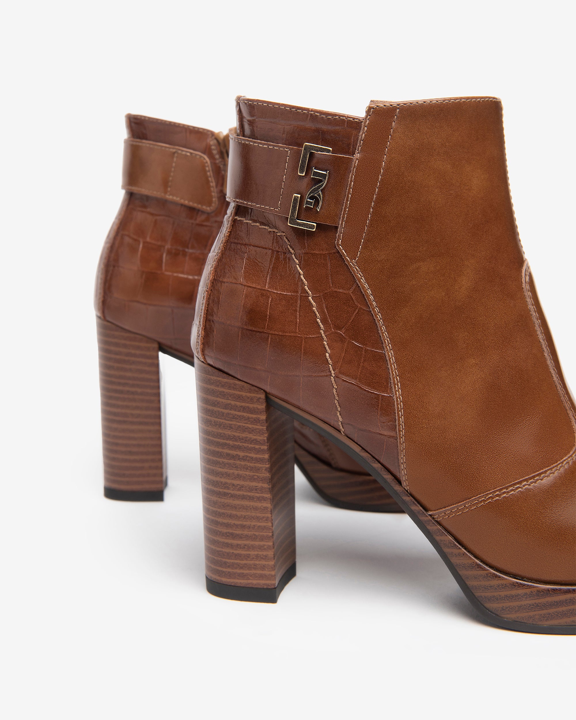 Tronchetti Donna in Pelle