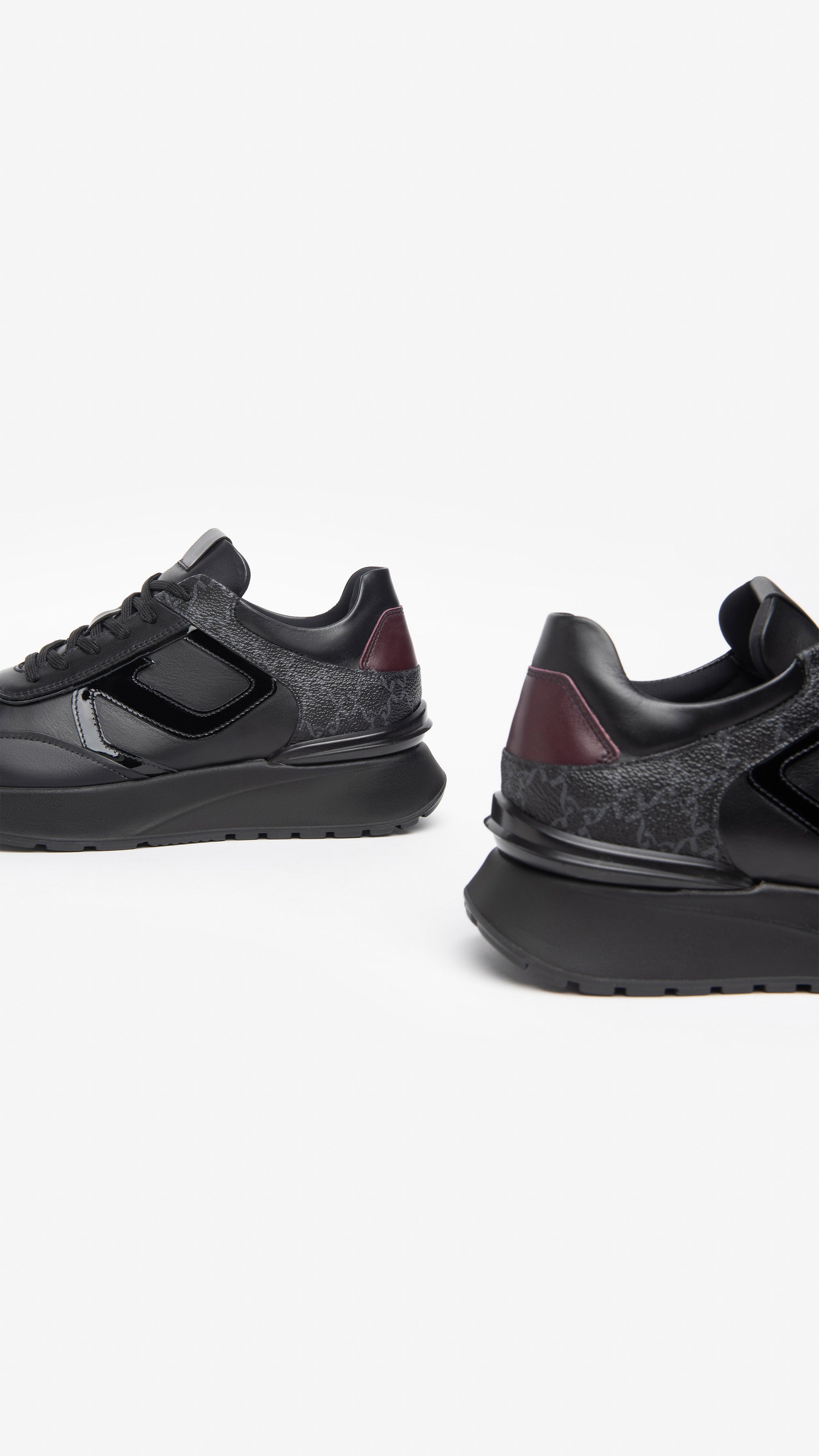 Sneakers Donna in Pelle e Vernice