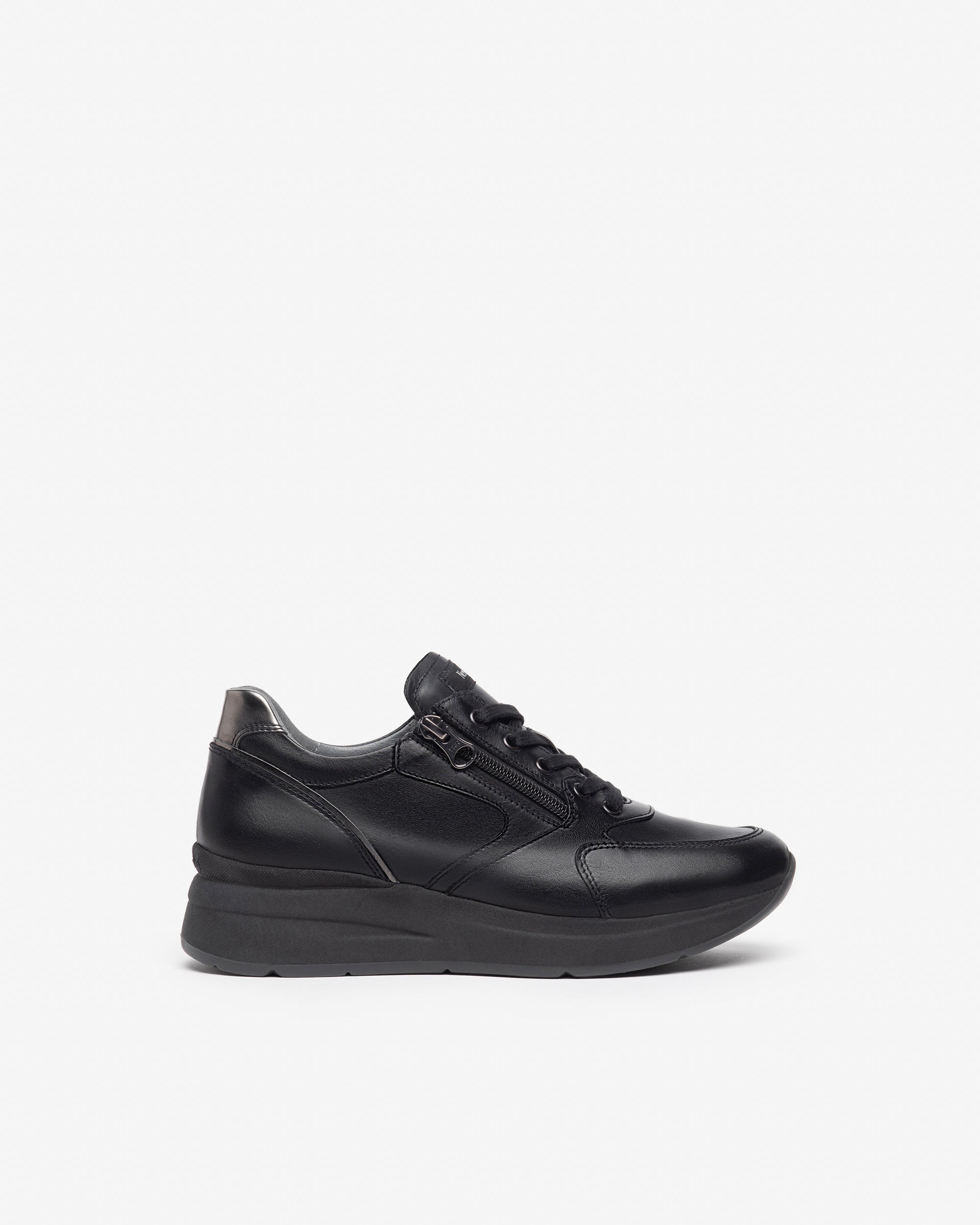 Women’s Leather Sneakers
