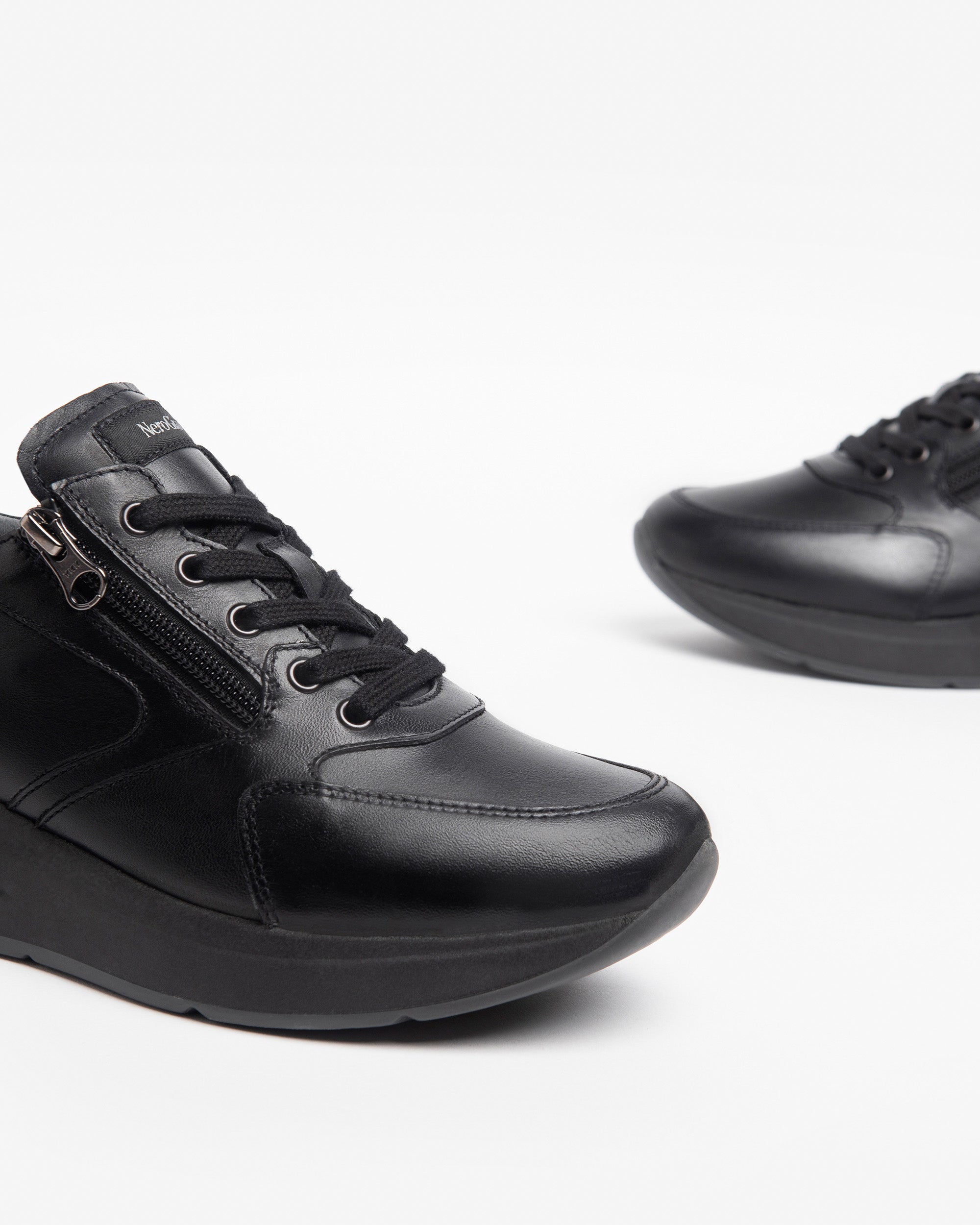 Women’s Leather Sneakers