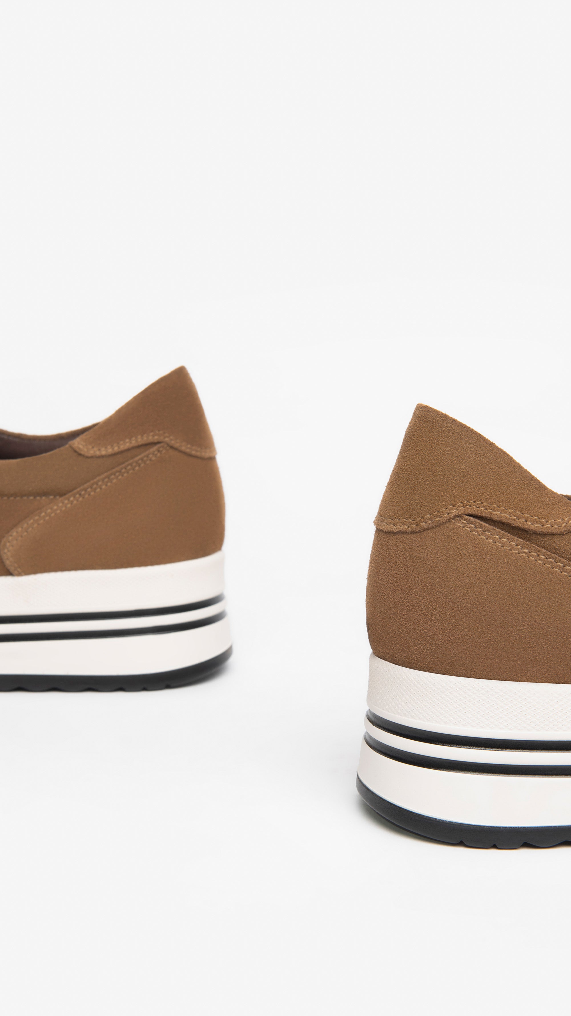 Sneakers Donna in Camoscio