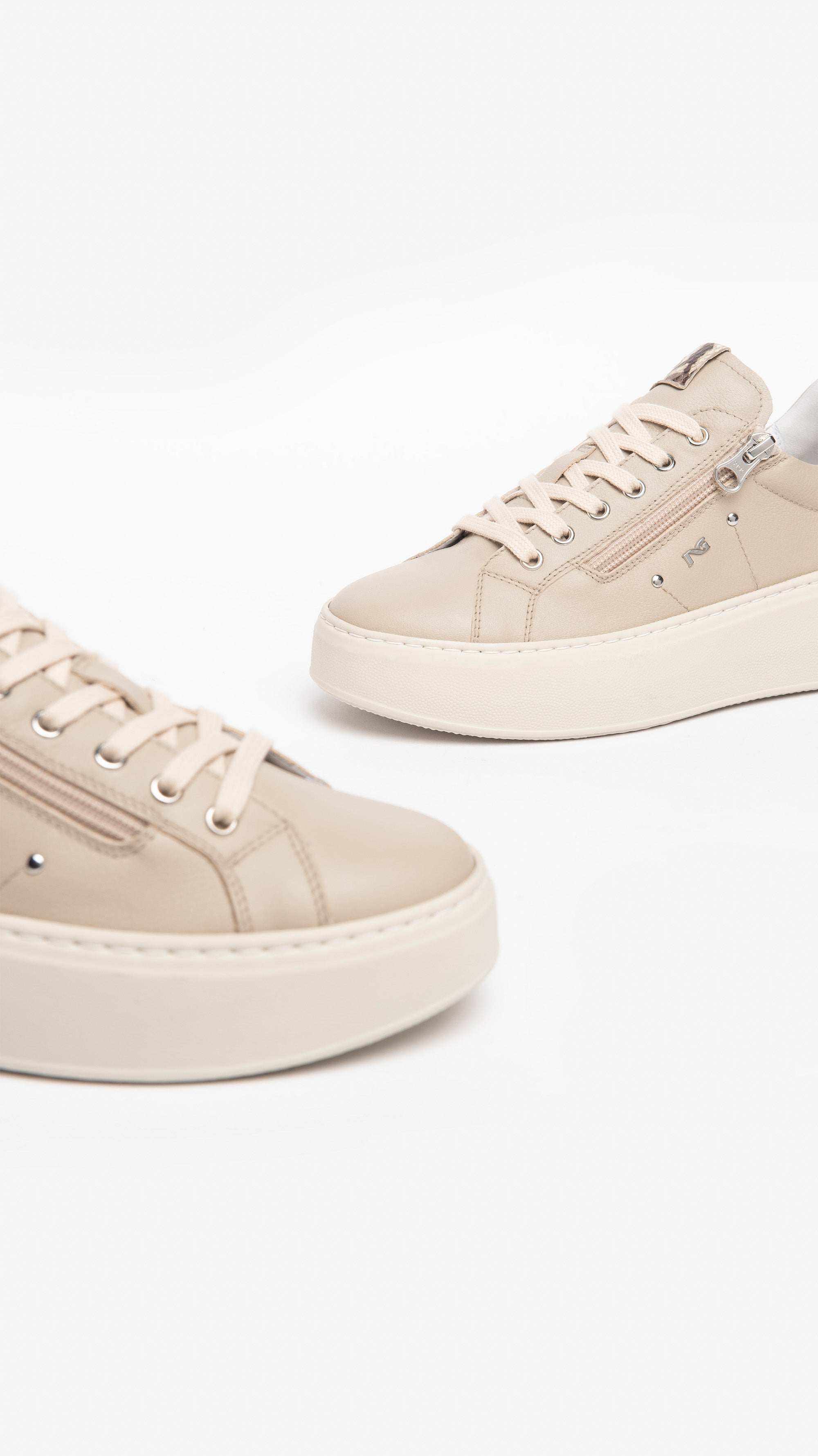 Sneakers Donna in Camoscio e Pelle